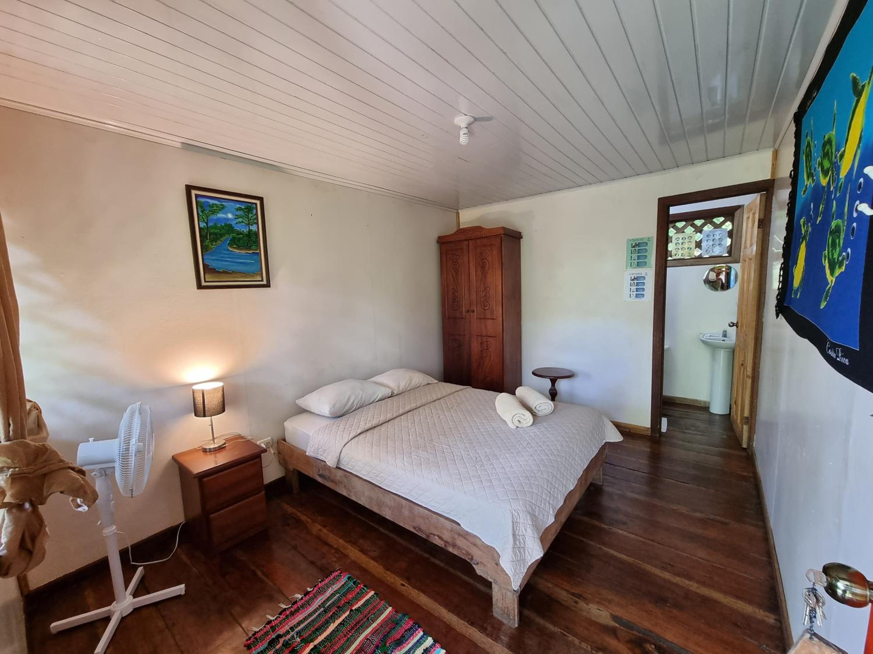 Double Room with Private Bathroom photo 1