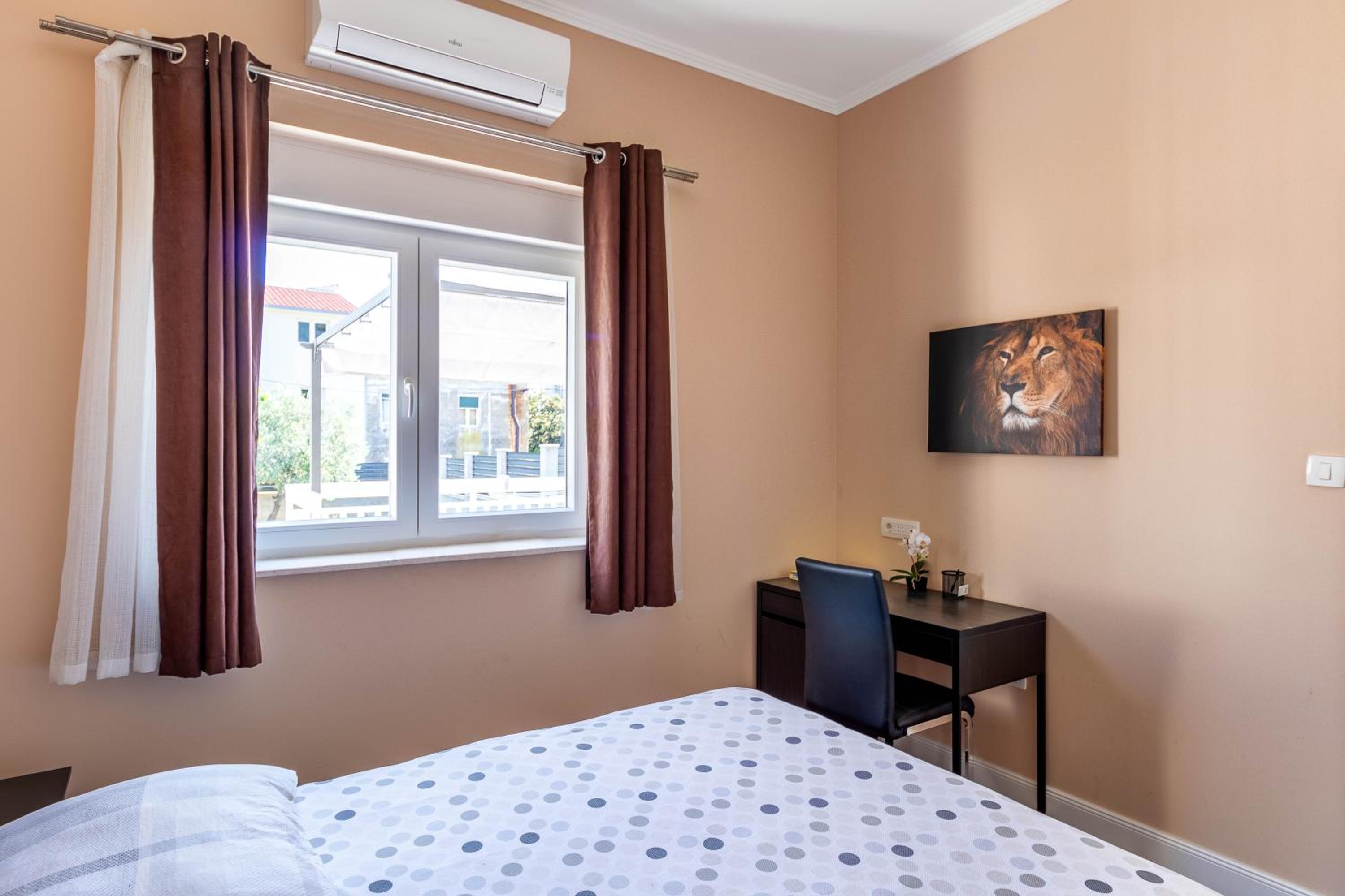 Superior Apartment photo 2