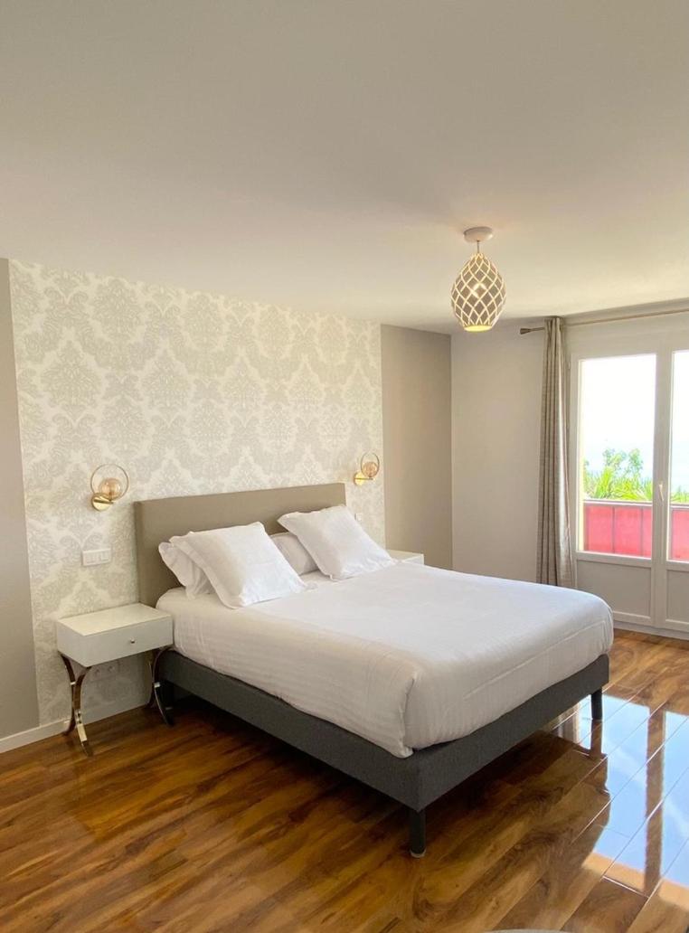 Deluxe Double Room with Sea View
