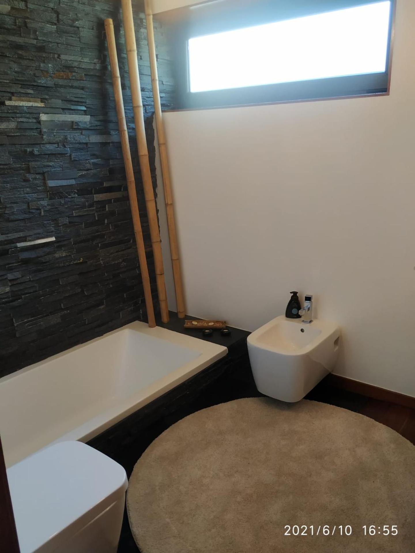 Two-Bedroom House - Photo 18