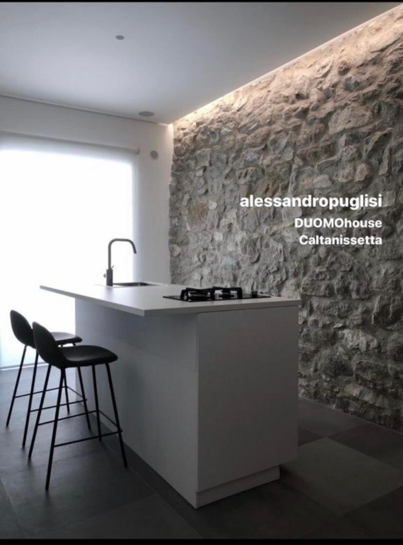 One-Bedroom Apartment - Photo 6