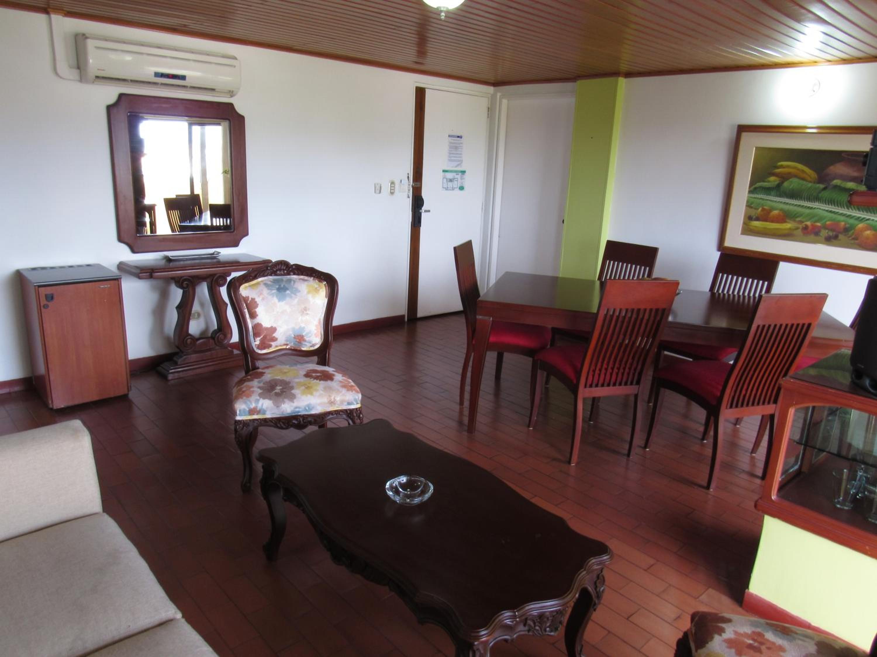 Suite photo 2