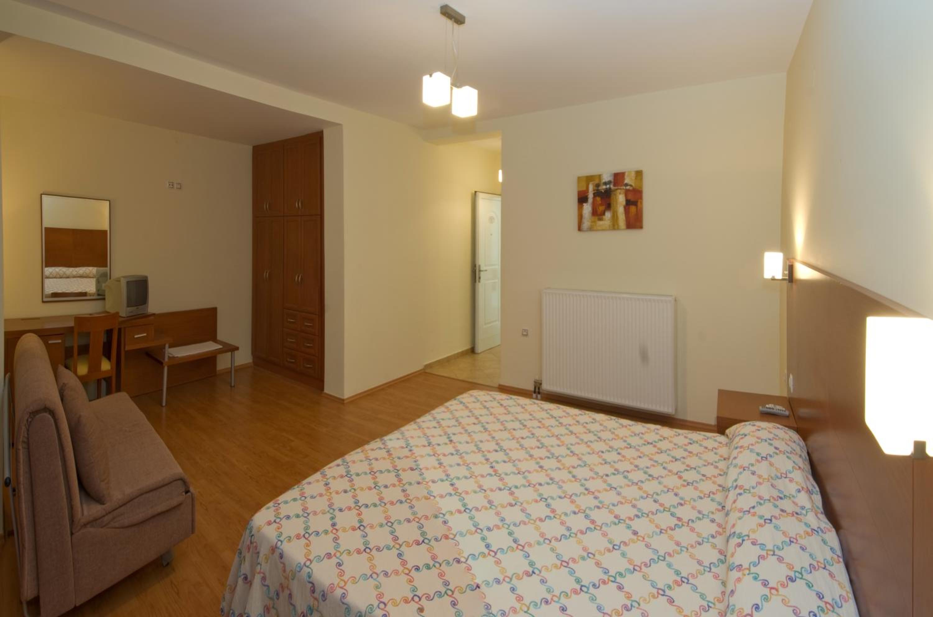 Double or Twin Room photo 2