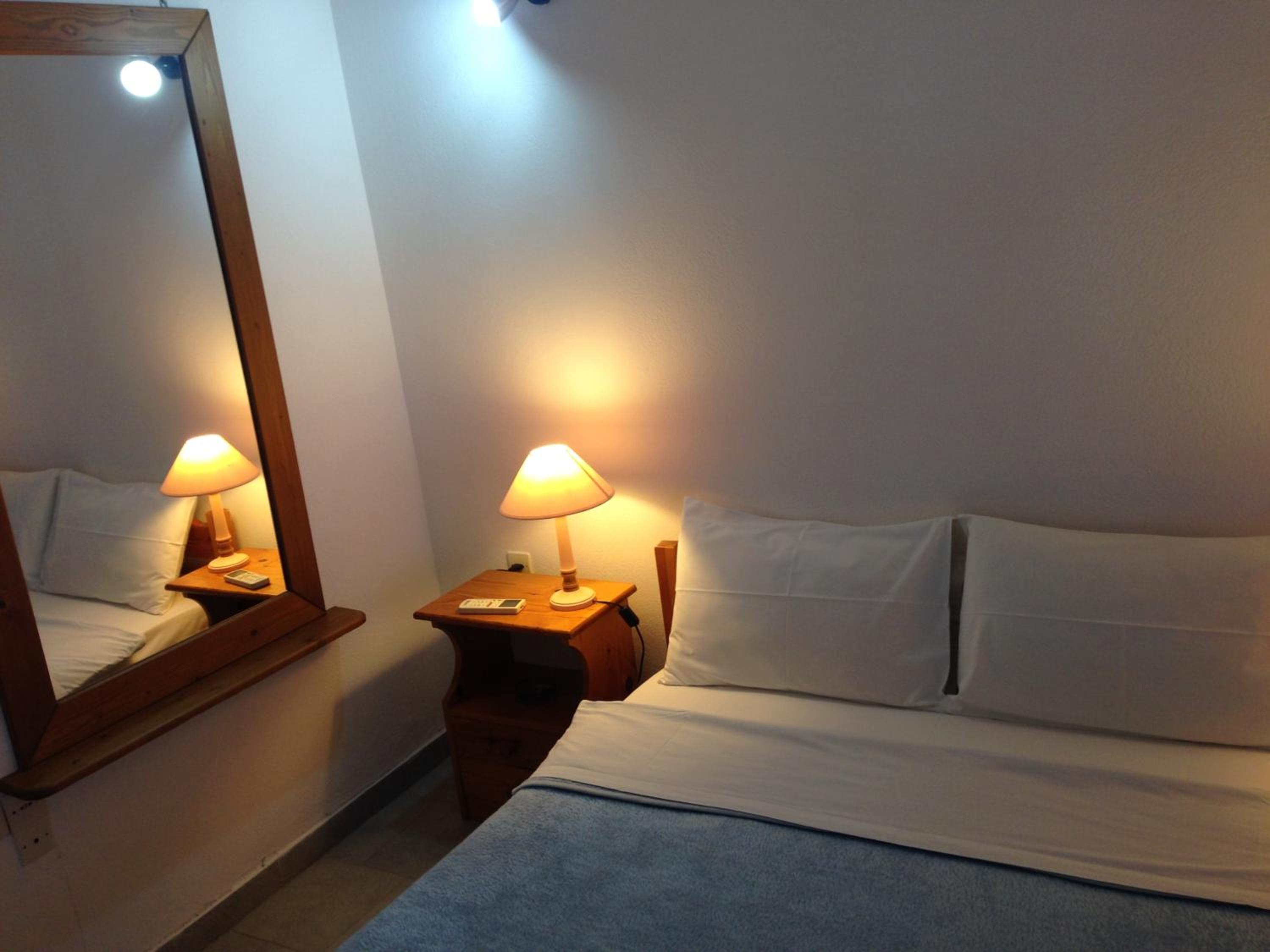 Double or Twin Room photo 2