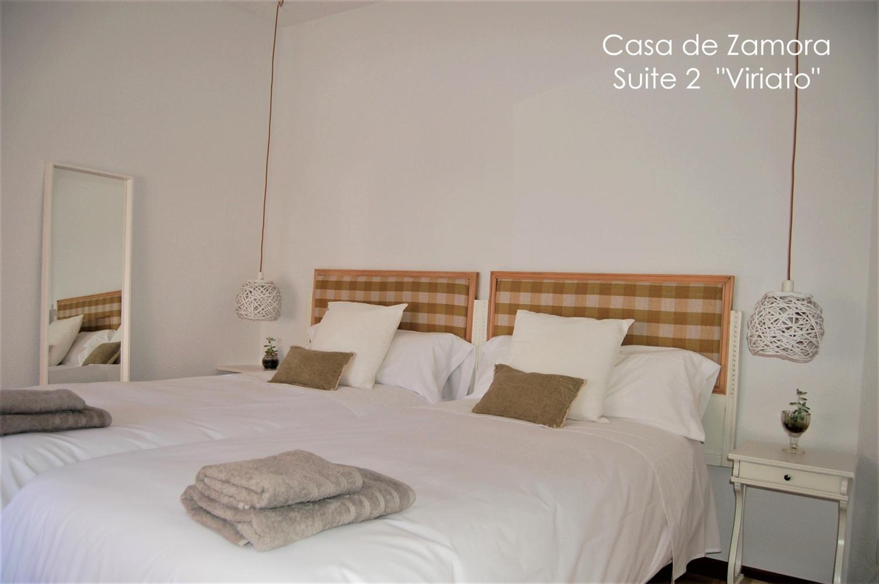 Habitación Doble con Baño Privado