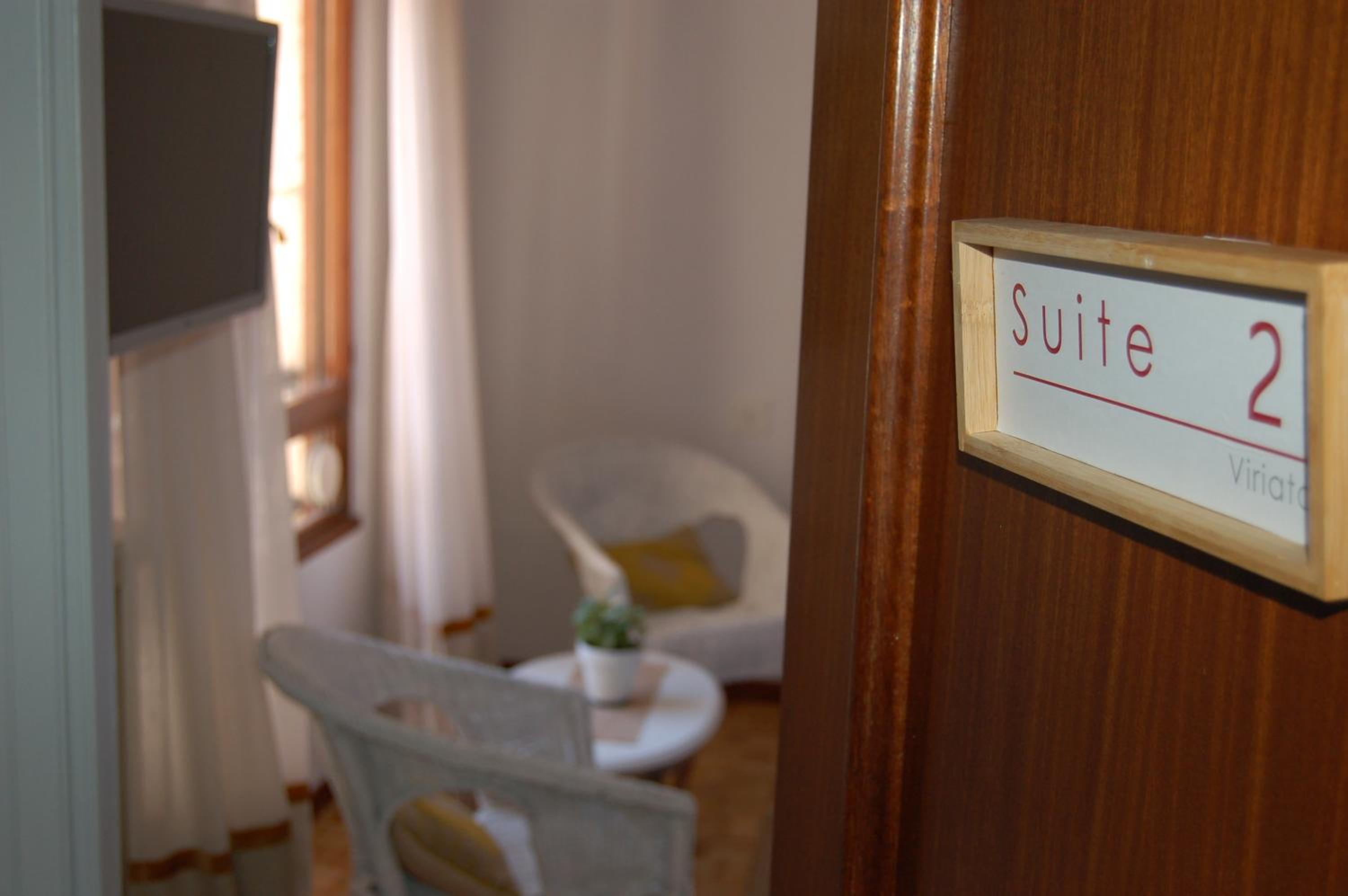 Double Room with Private Bathroom photo 3