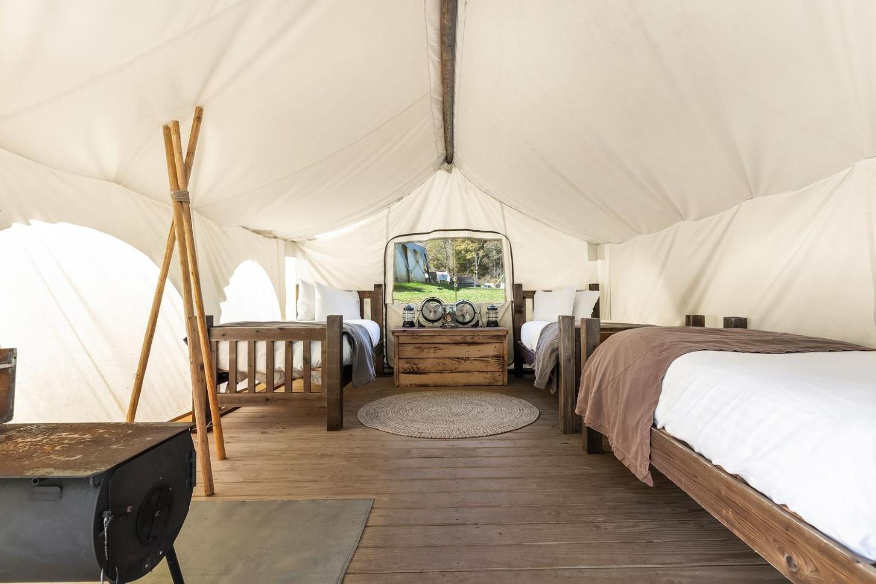 Safari Tent with Three Twin Beds and Shared Bathroom photo 3