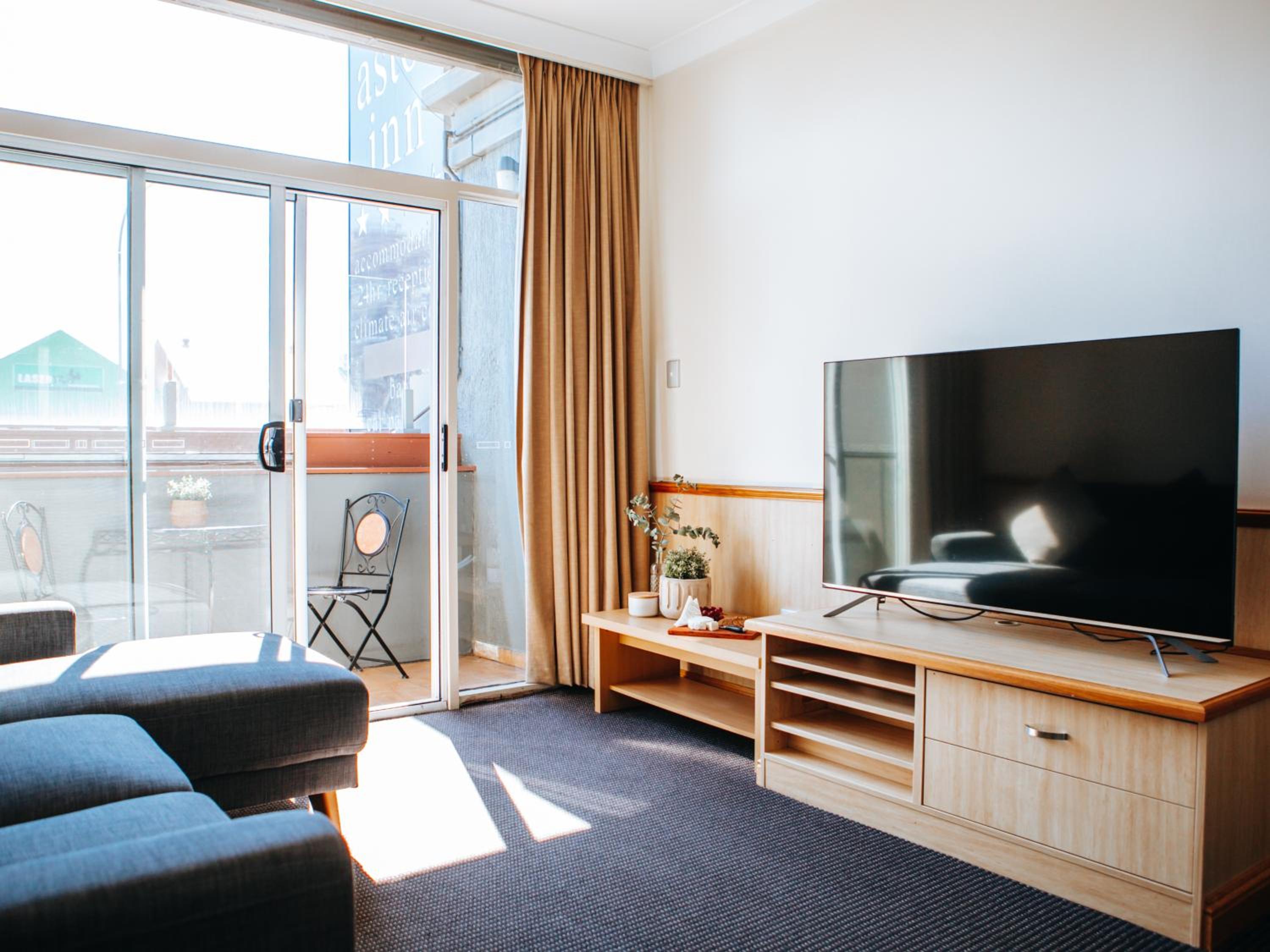 Executive Two-Bedroom Apartment photo 1