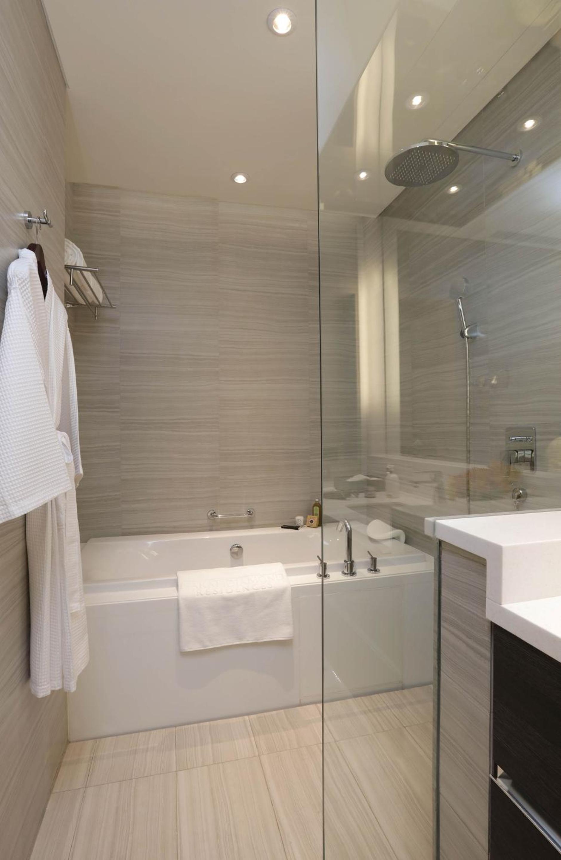 41sqm Studio King or Twin photo 2