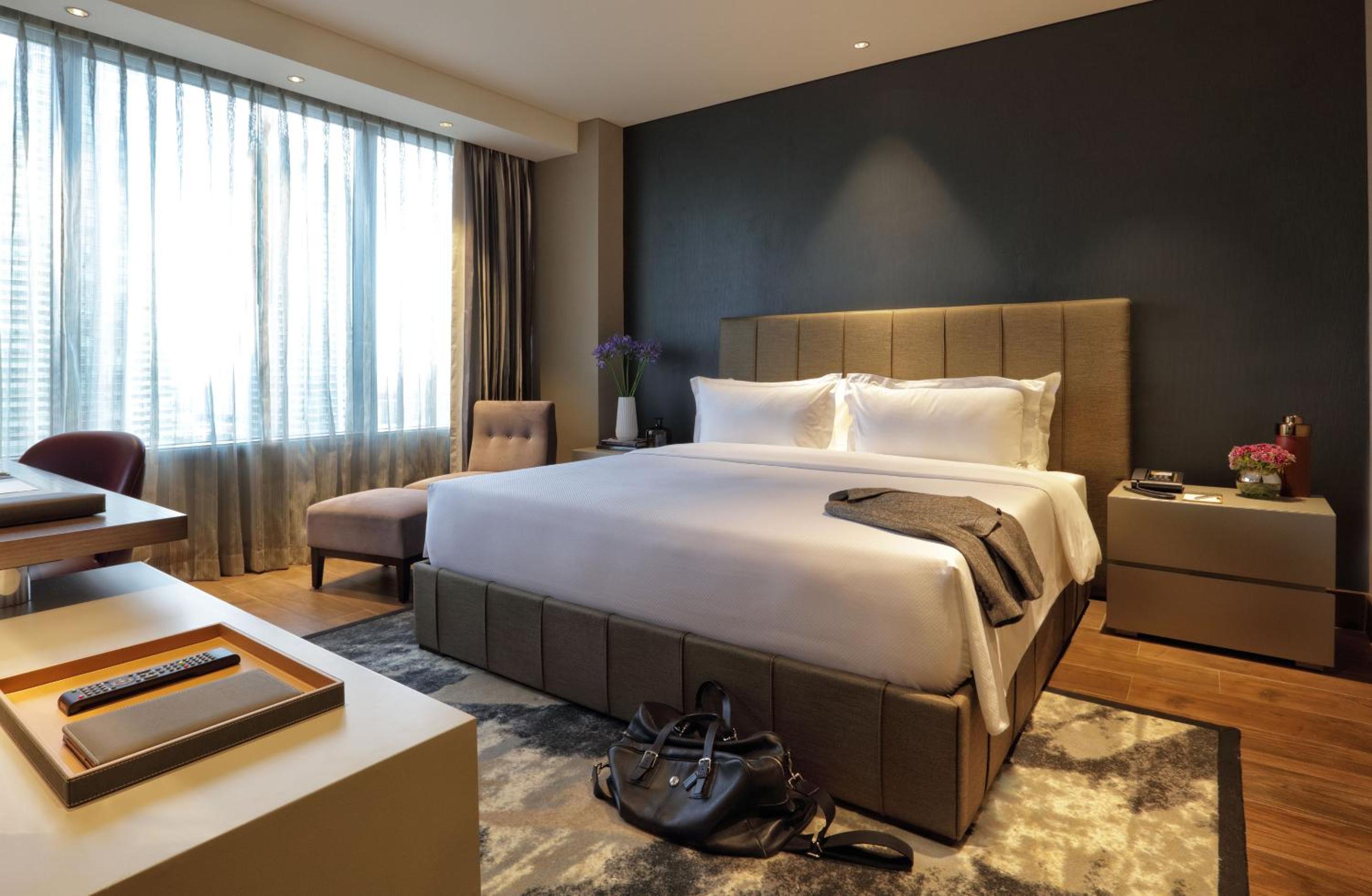 80sqm One Bedroom Suite photo 2