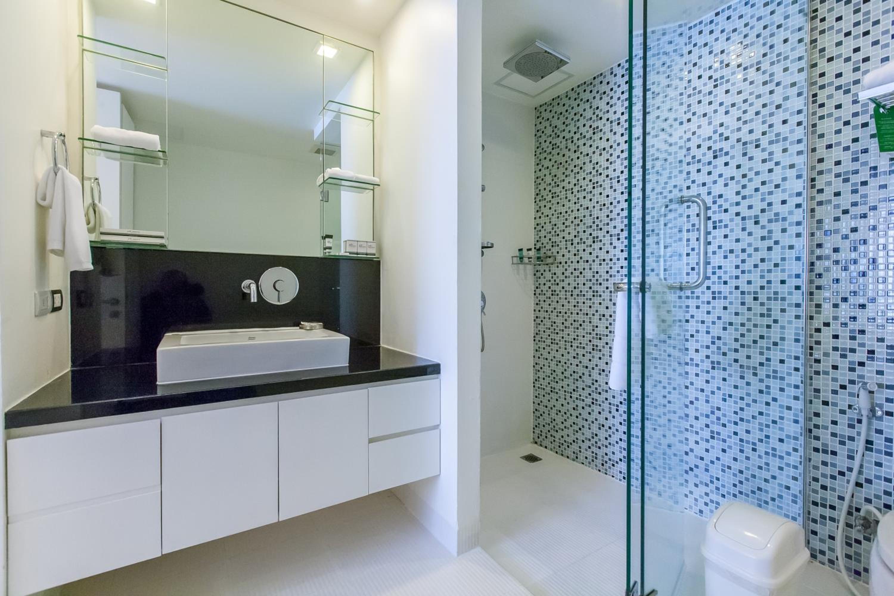 Staycation Offer - Studio With Food & Beverage Credit photo 2