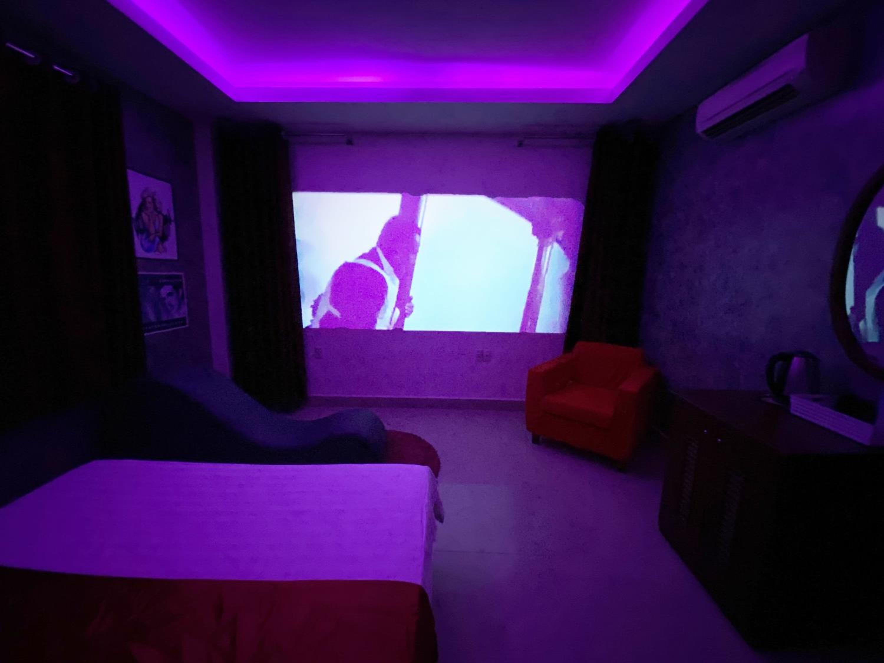 Deluxe Room - Photo 3