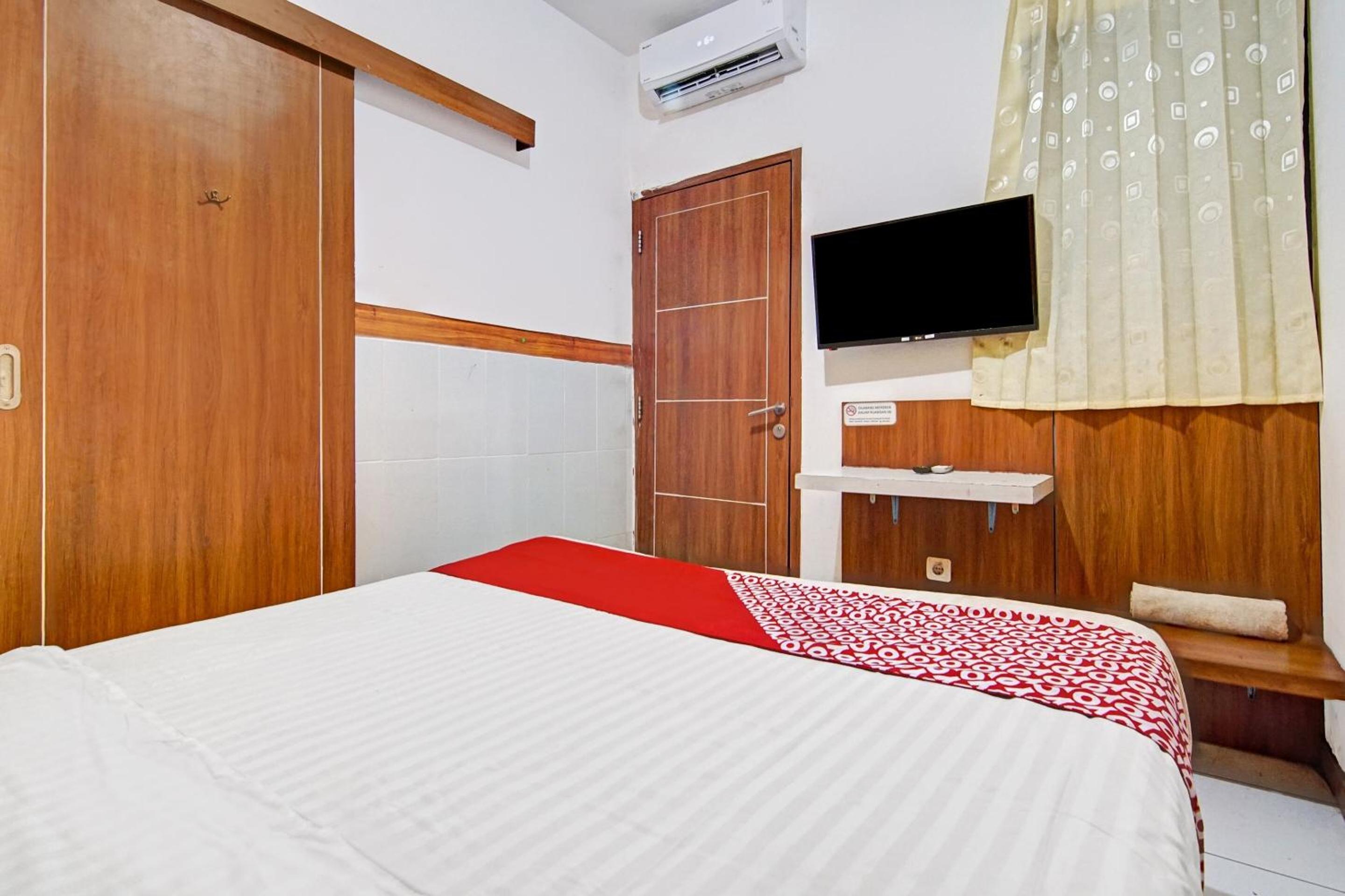 Standard Double Room - Photo 2