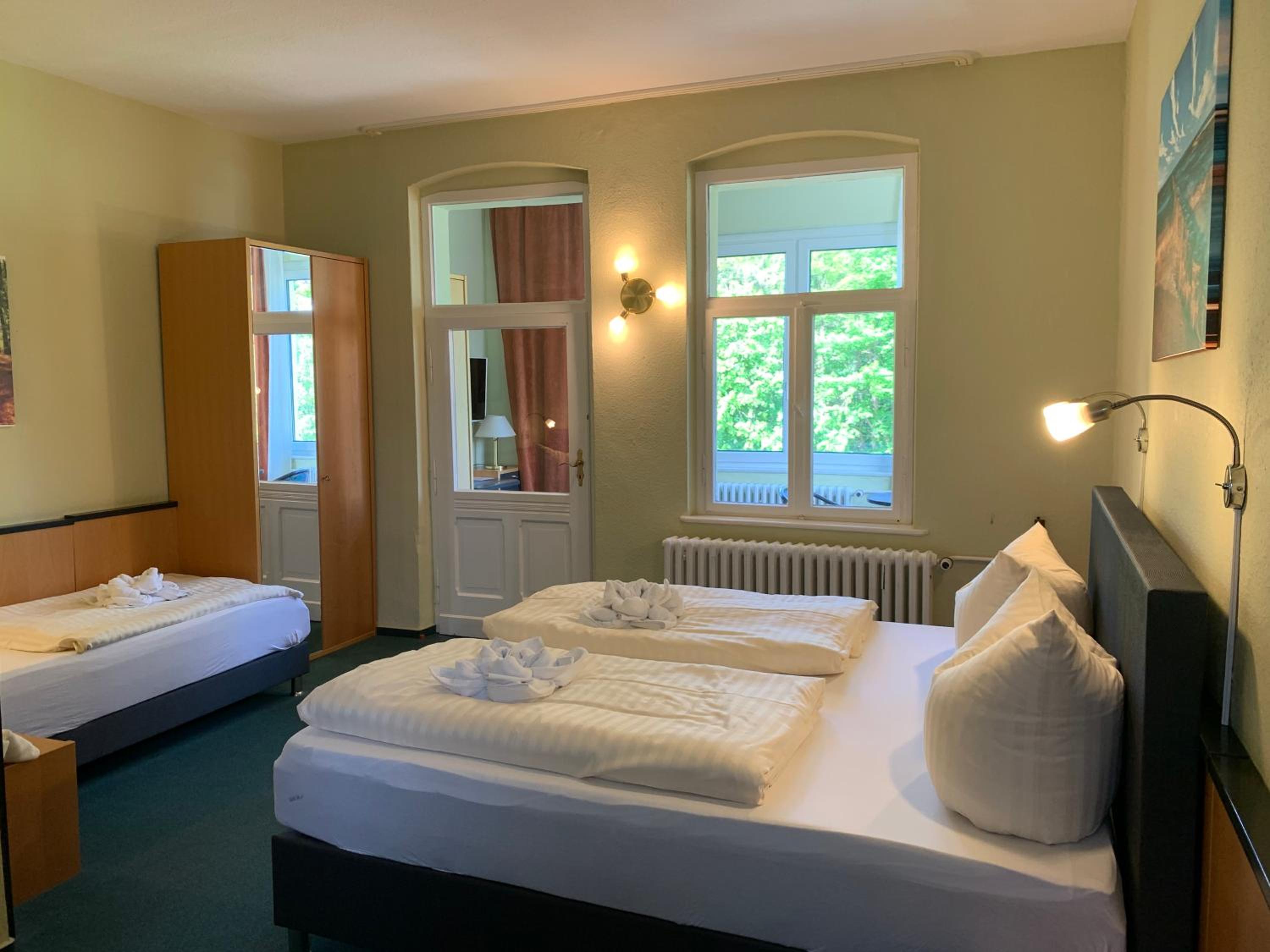 Standard Triple Room photo 1