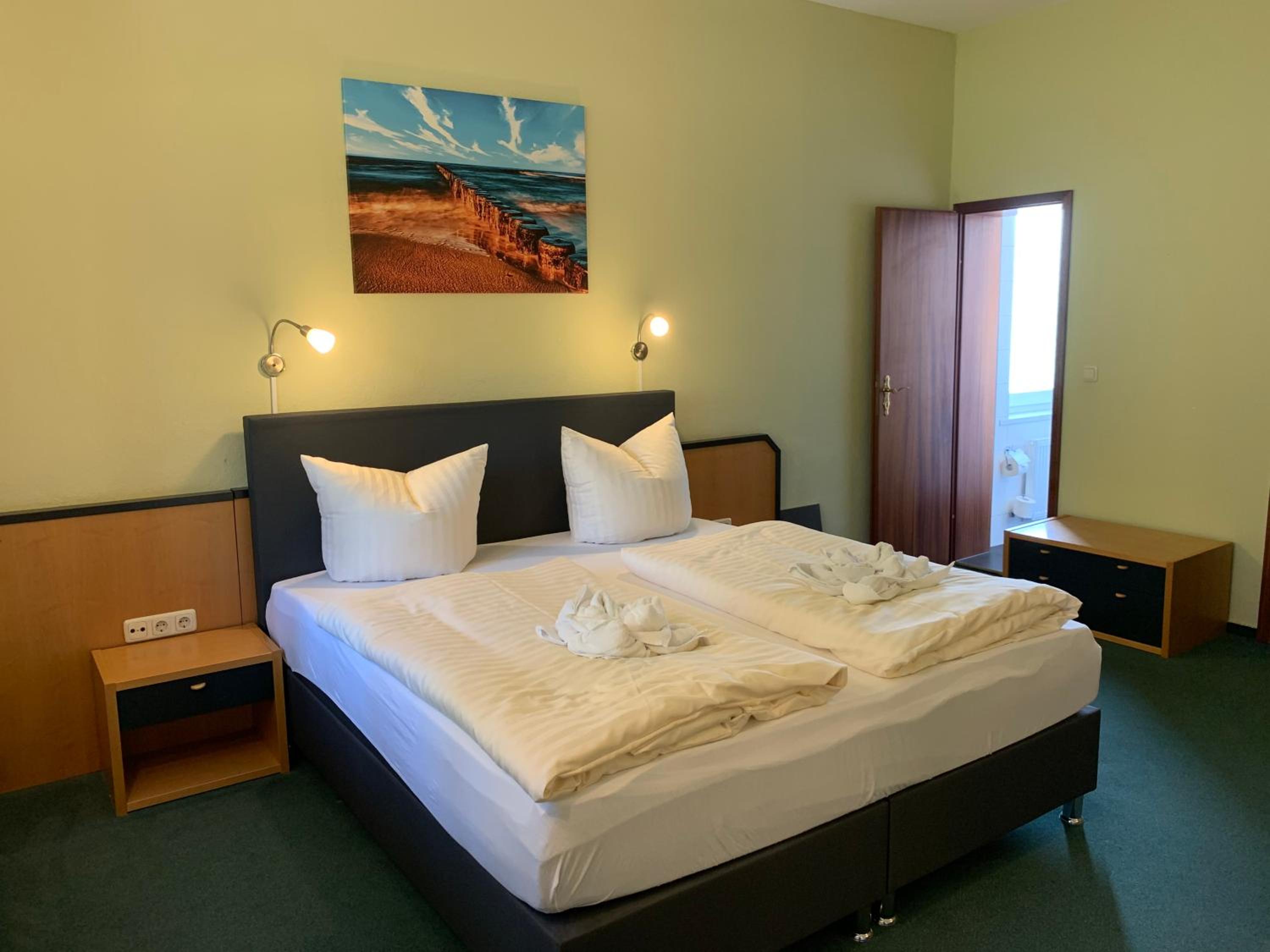 Standard Triple Room photo 2