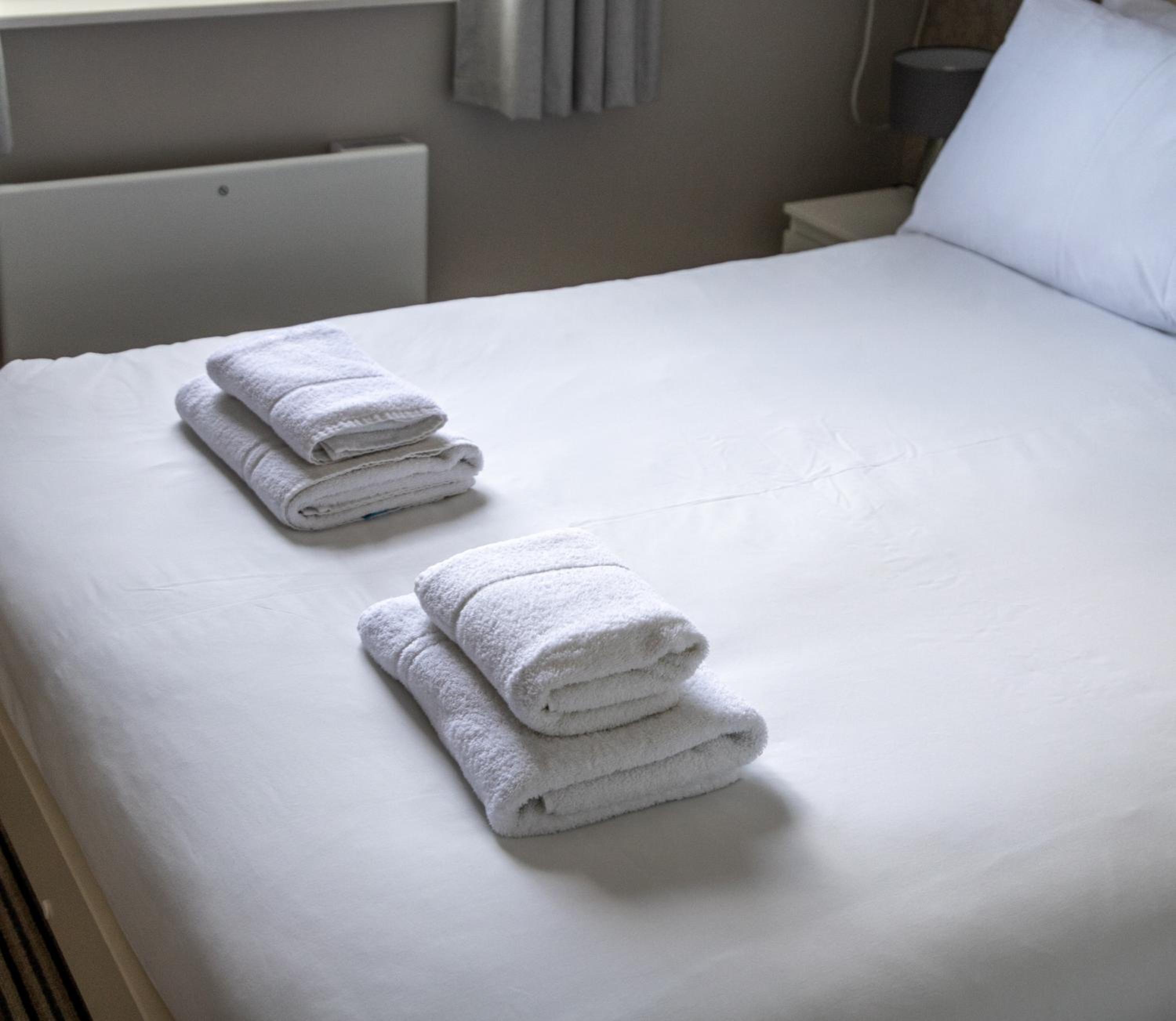 Economy Double Room - Not Pet Friendly - Photo 4