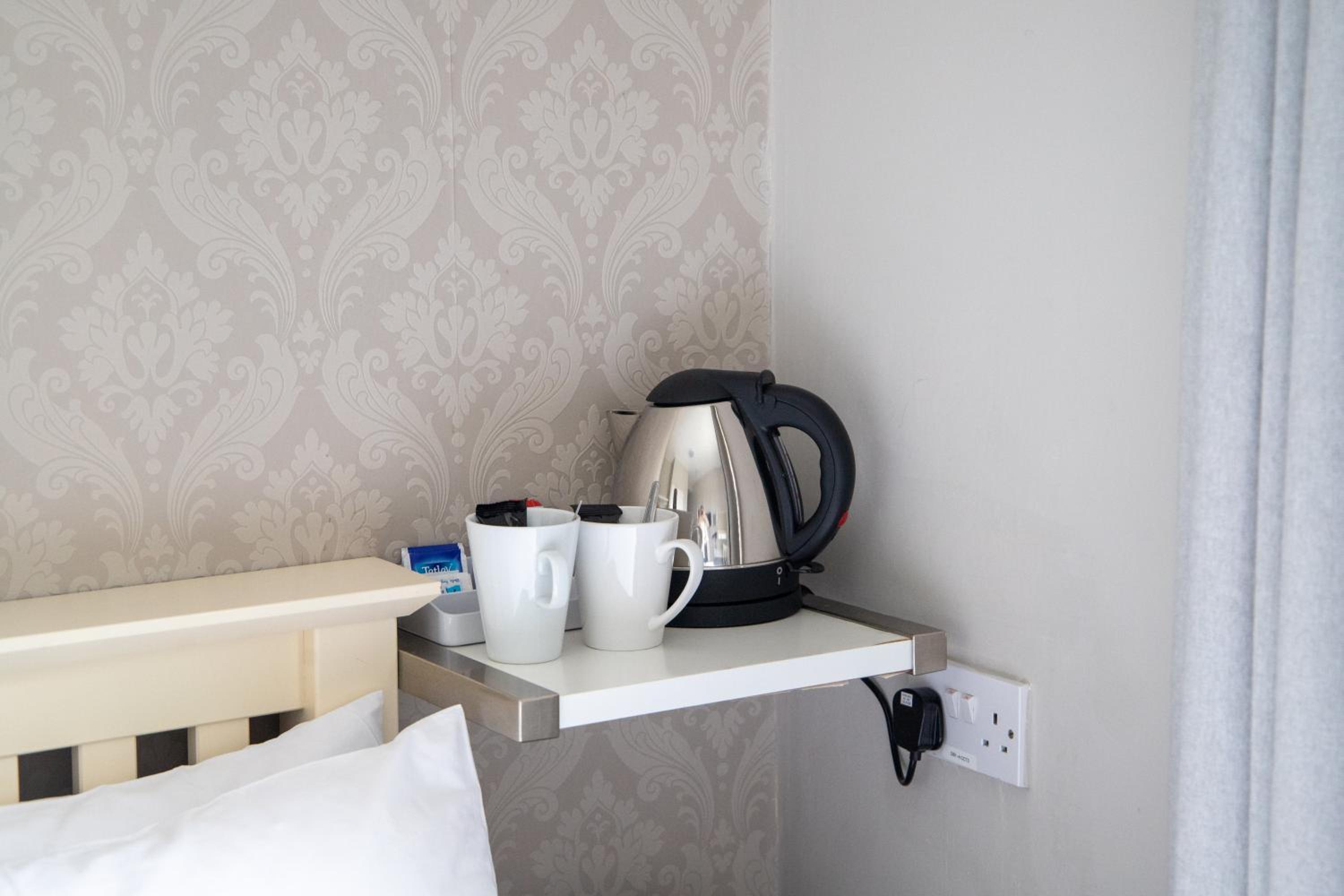 Economy Double Room - Not Pet Friendly - Photo 3