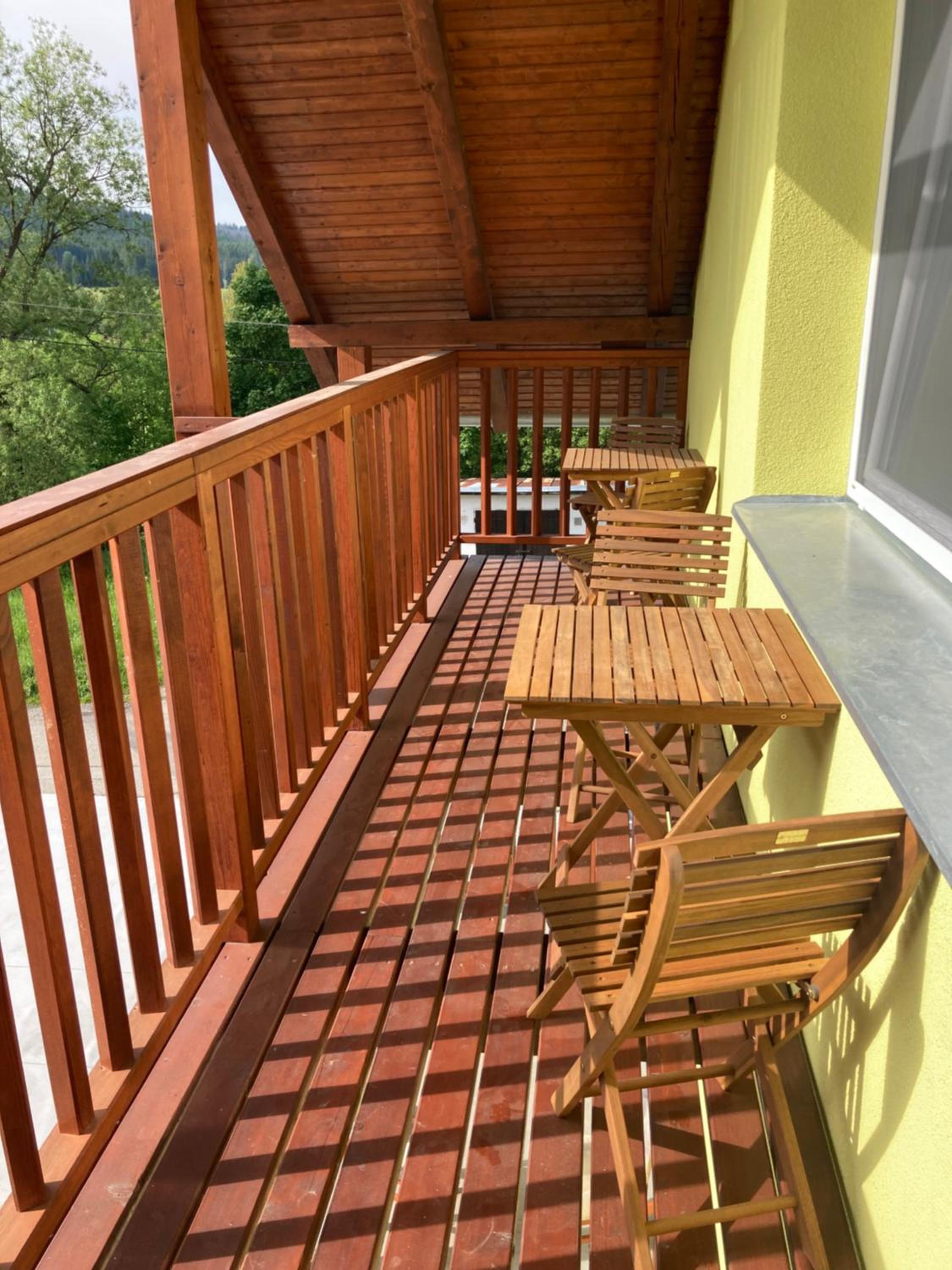 Triple Room with Balcony - Photo 12