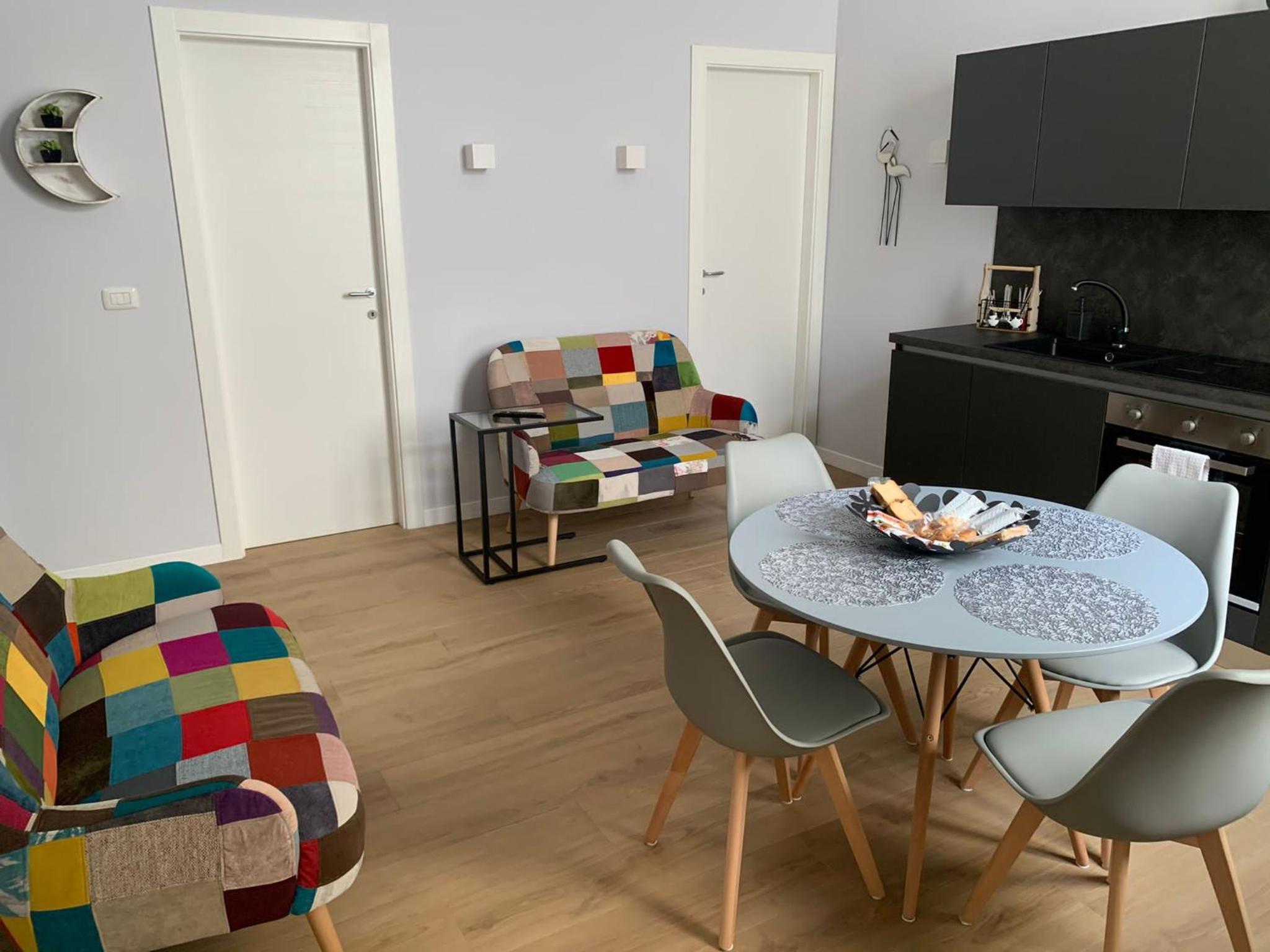 Two-Bedroom Apartment - Photo 16