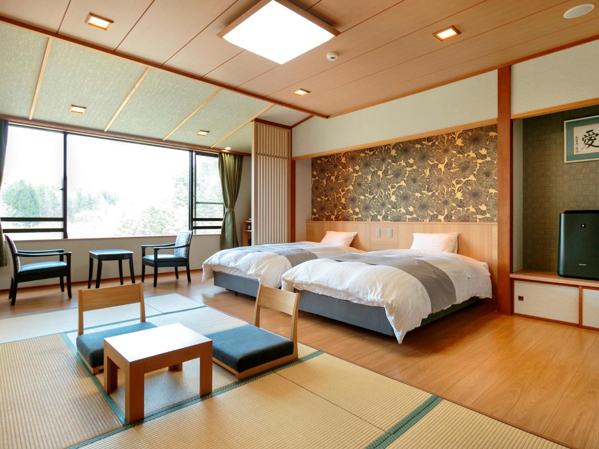Japanese-Style Superior Room with Tatami Area and Mountain View