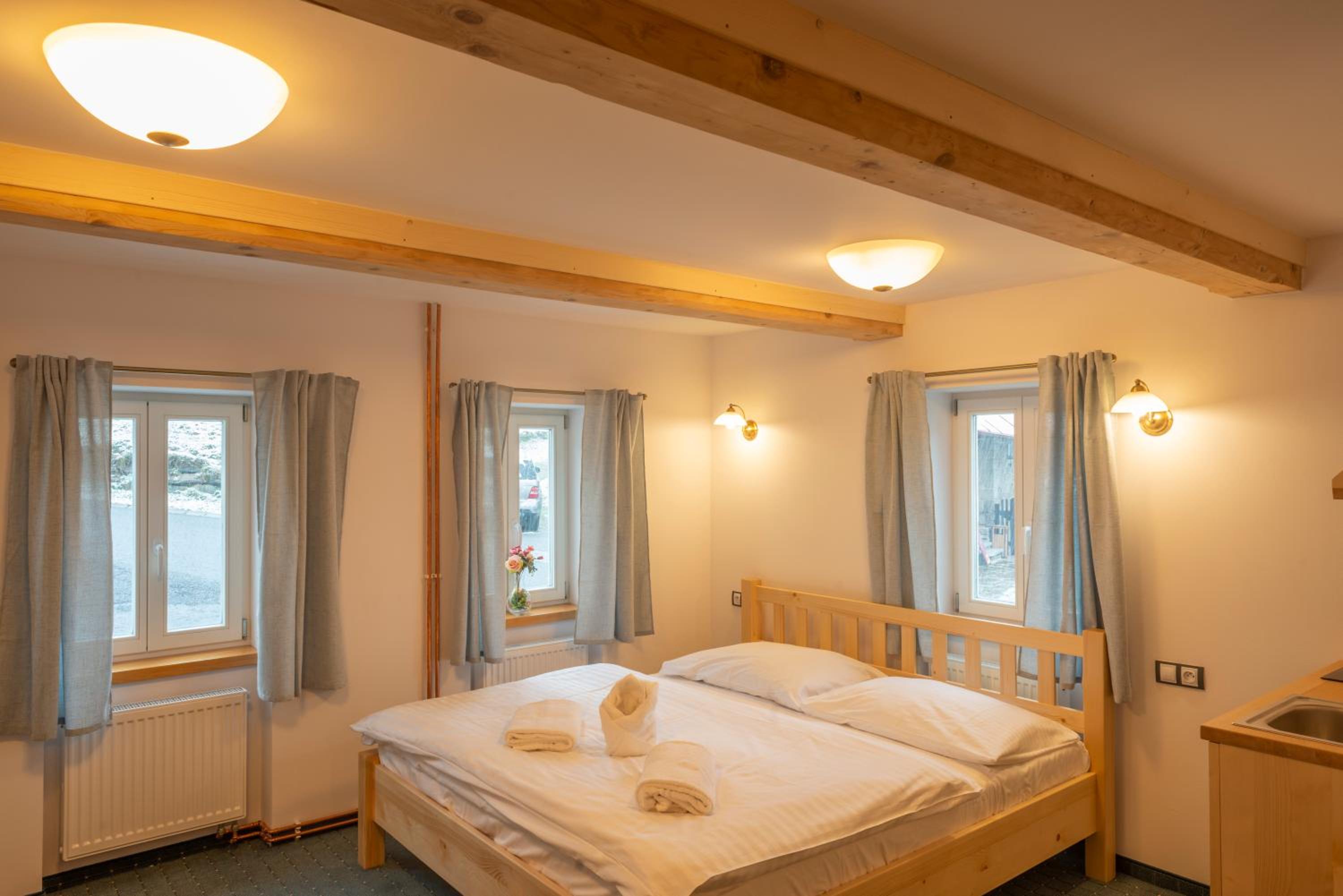 Triple Room with Shared Bathroom
