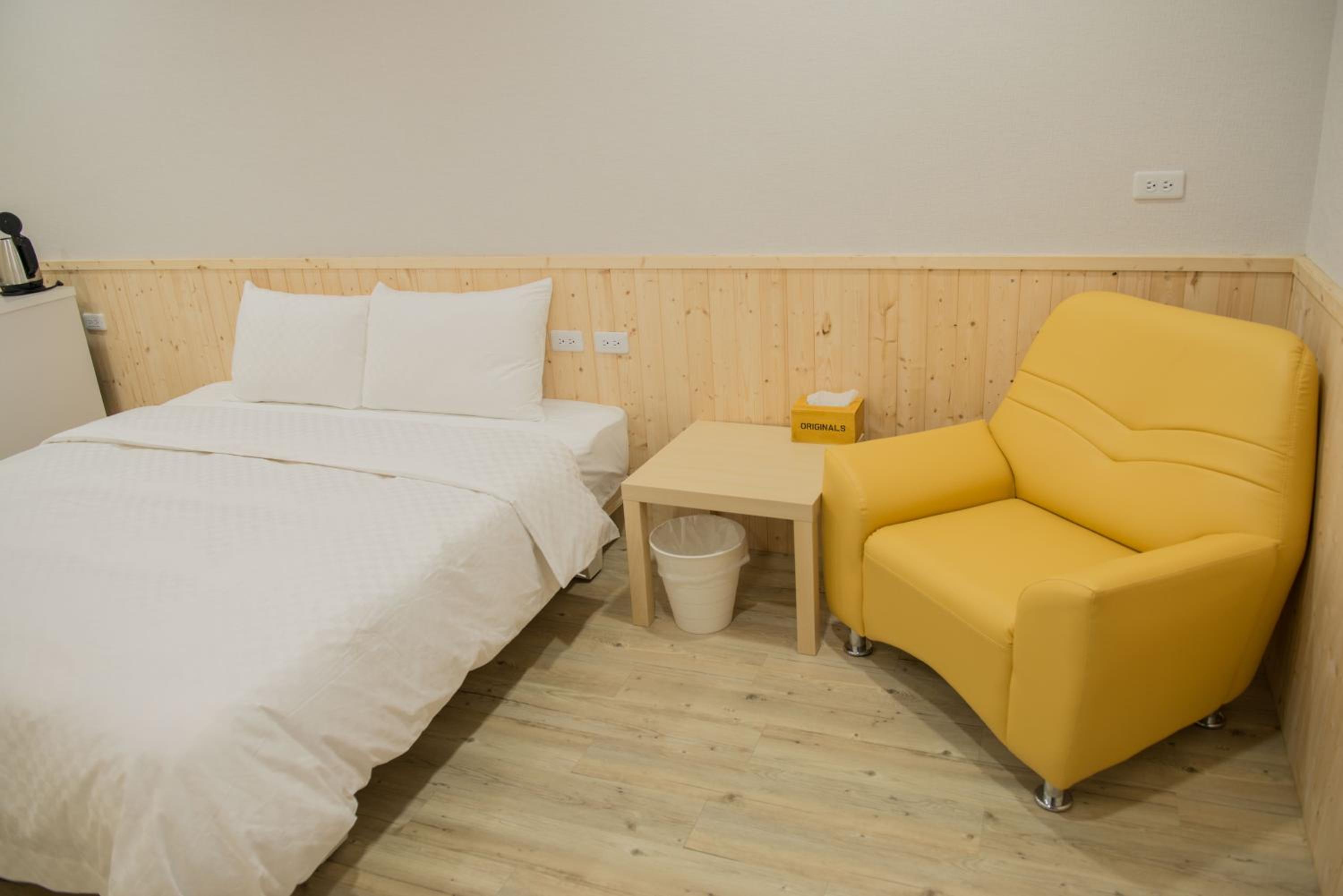 Standard Double Room with Bath photo 2