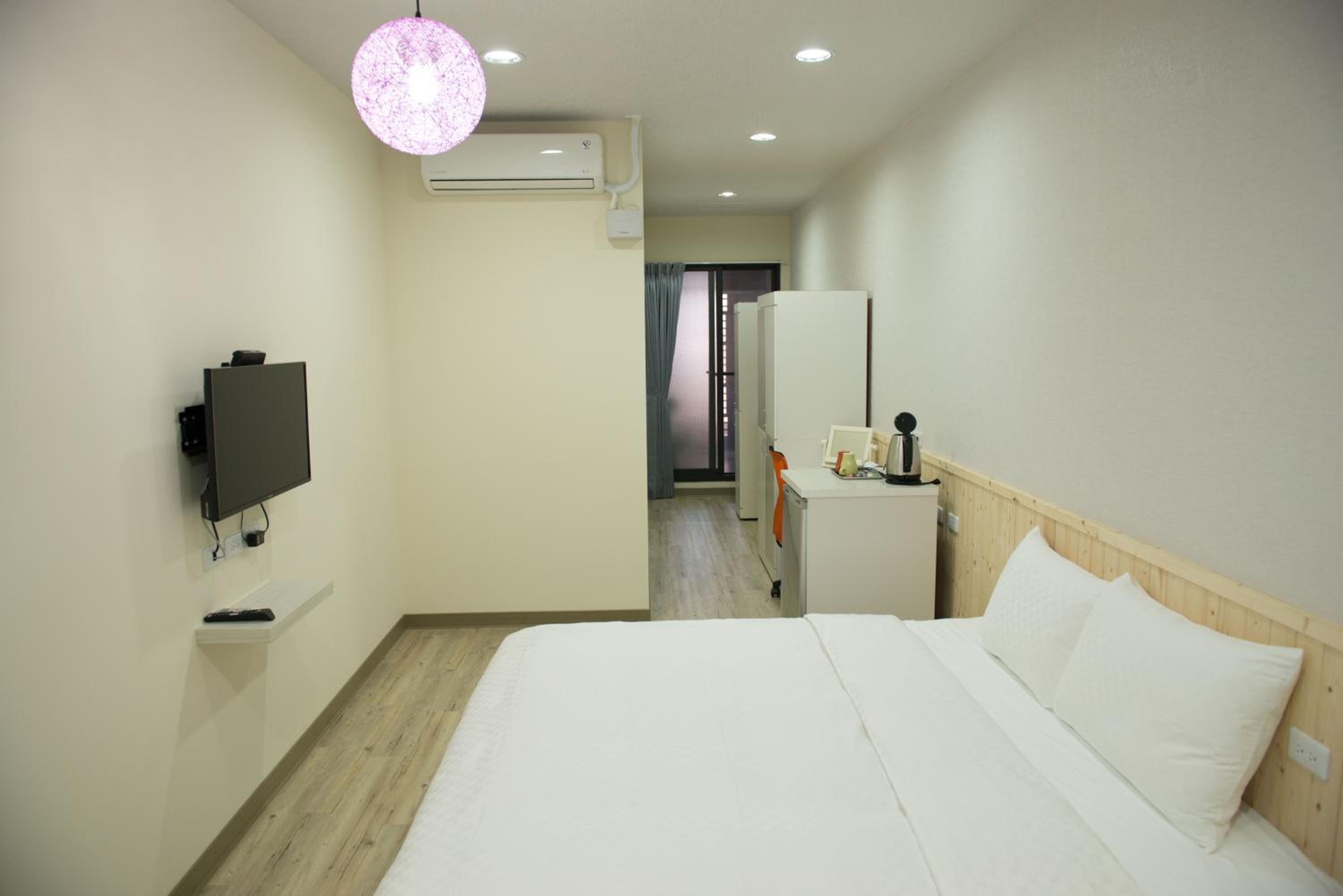 Standard Double Room with Bath photo 1