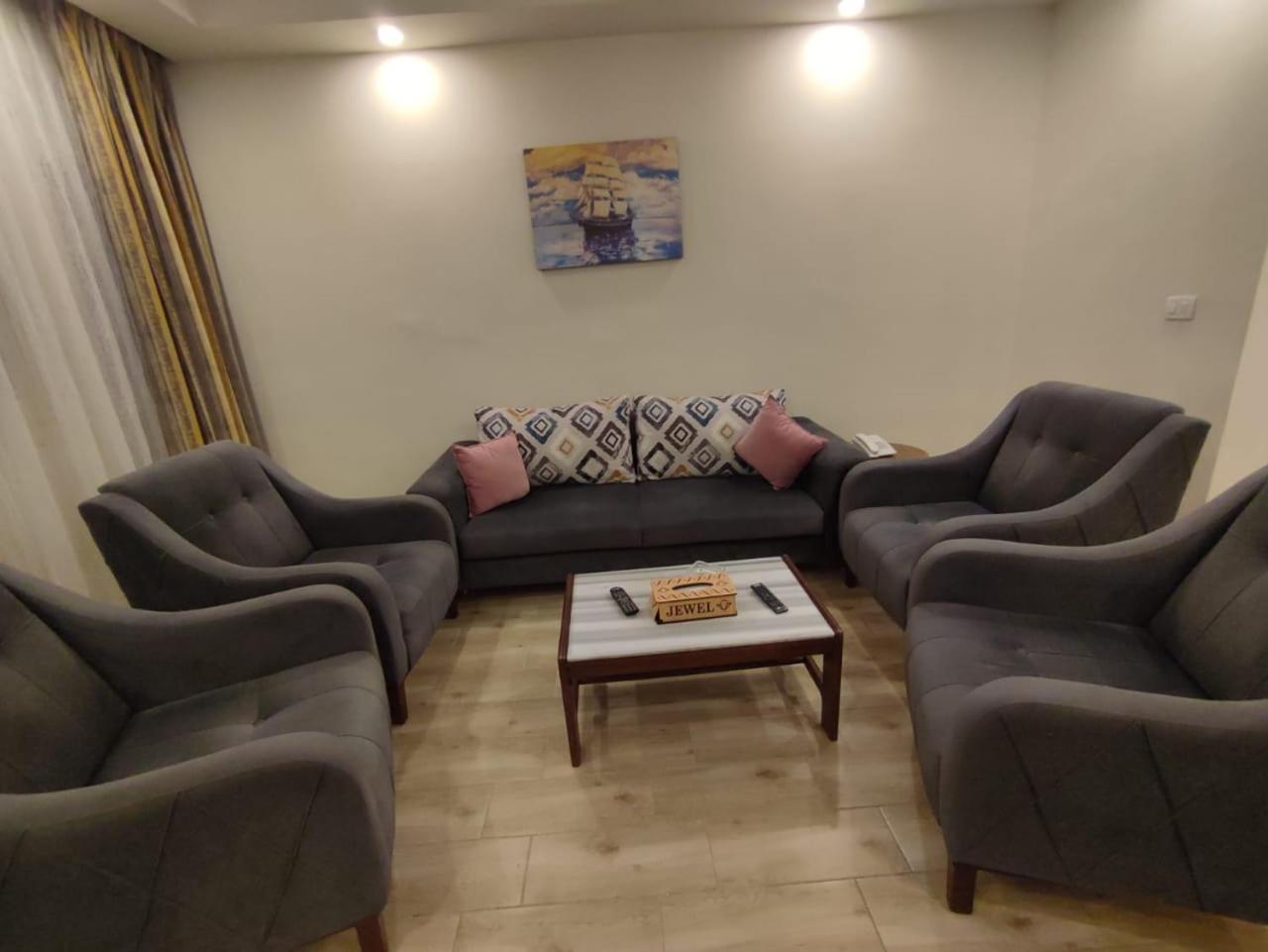 Family suite sea side view (Egyptians & Resident Foreigners only) photo 2