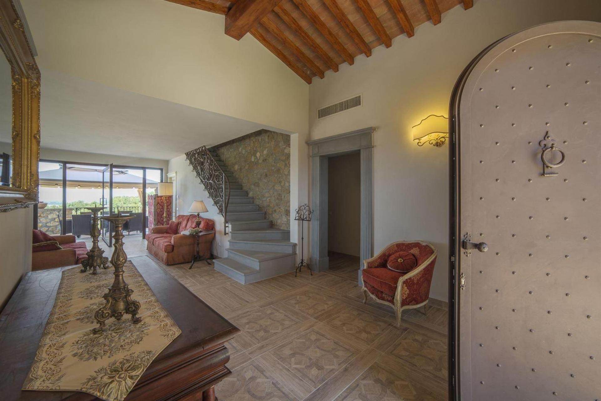 Six-Bedroom Villa 