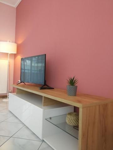 Two-Bedroom Apartment - Photo 25