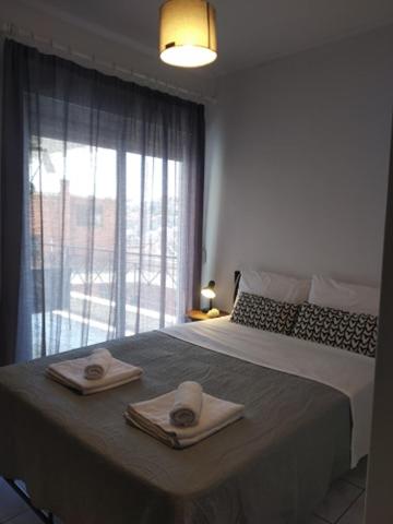 Two-Bedroom Apartment - Photo 23