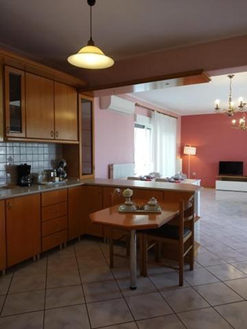 Two-Bedroom Apartment - Photo 17