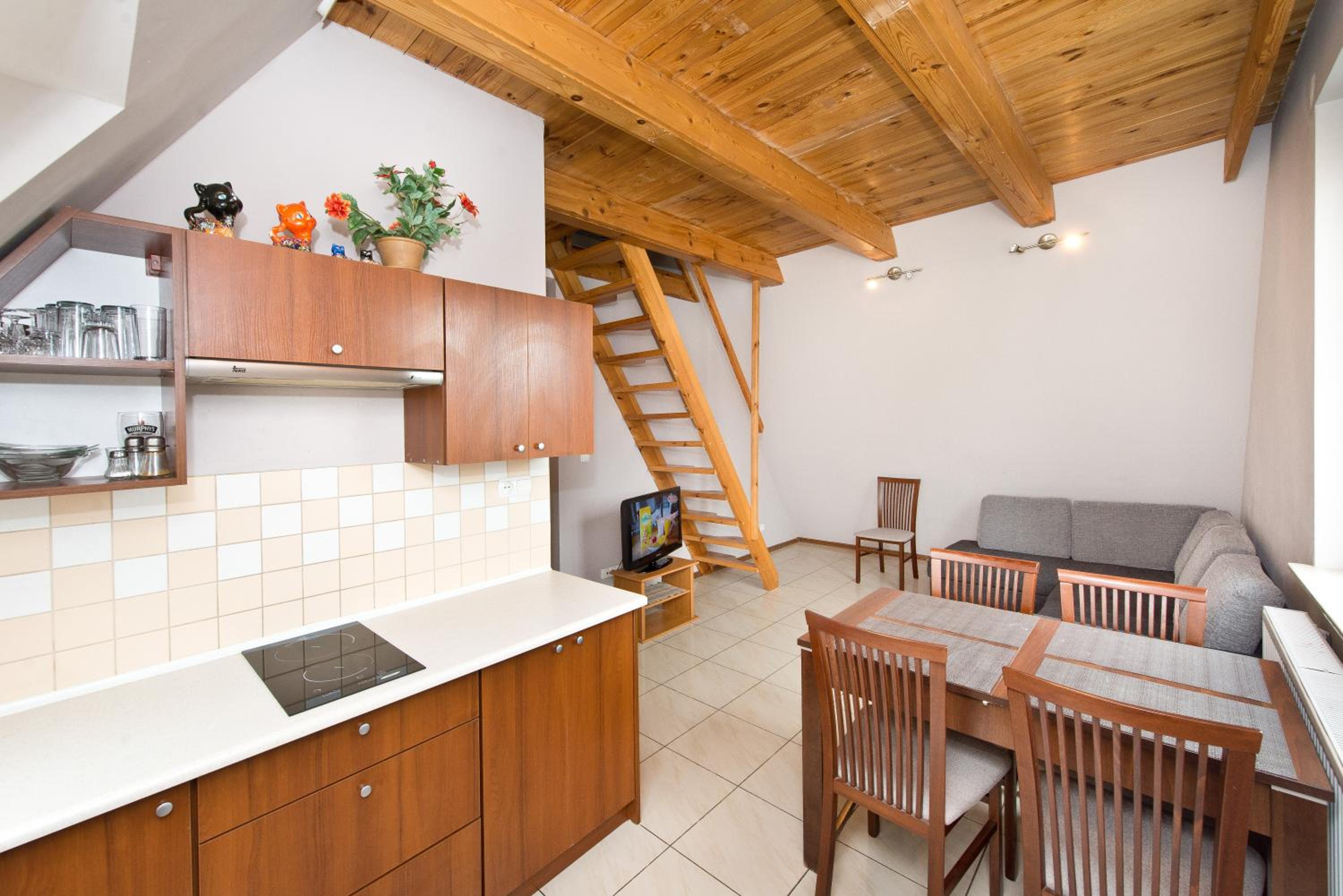 Duplex Apartment - Photo 40