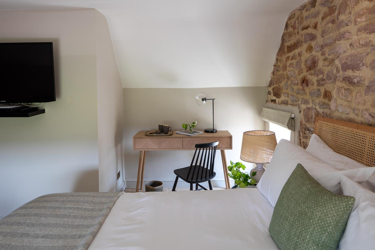 Deluxe Double Room - Photo 2
