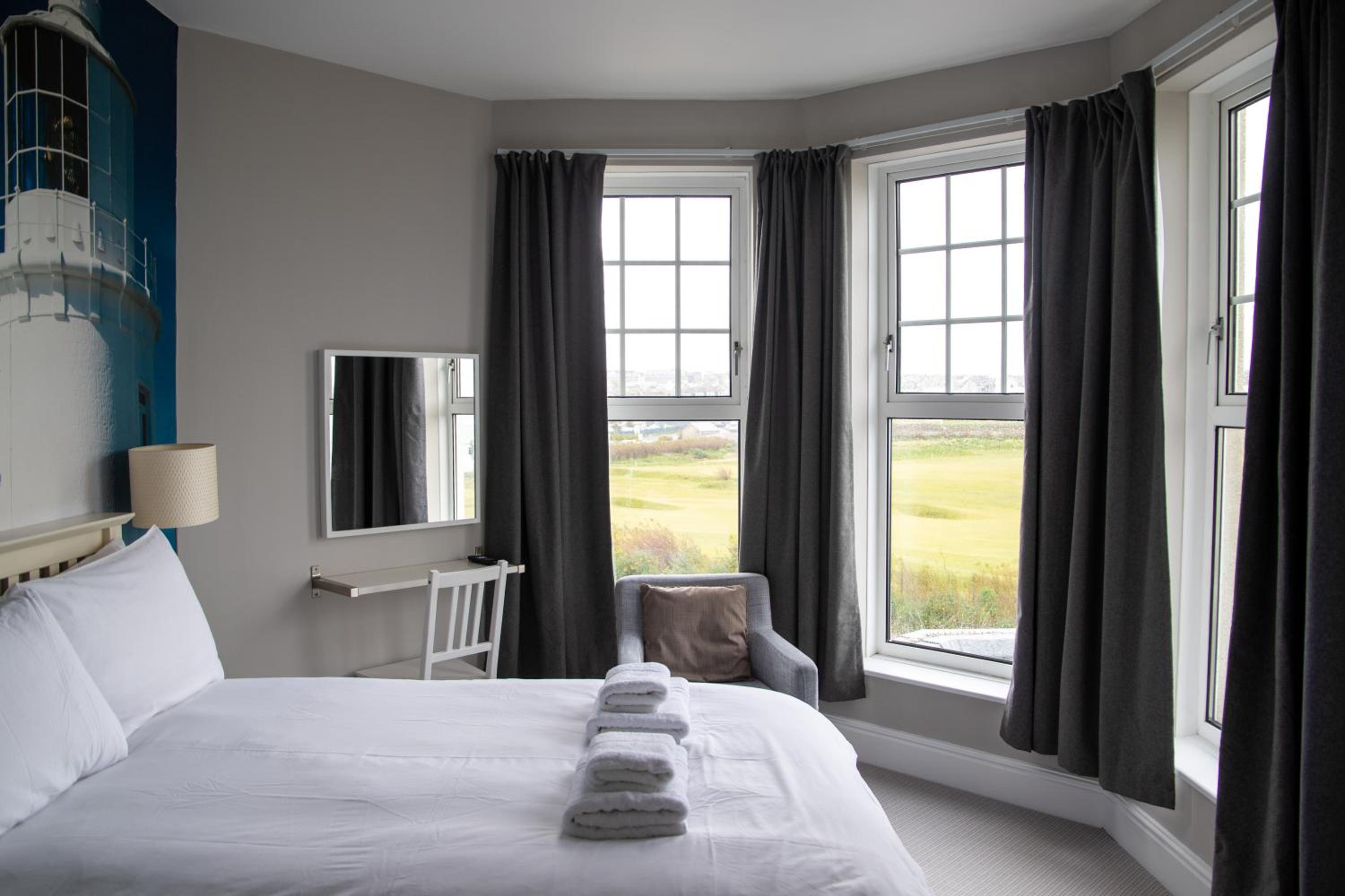 Double Room with Sea View - Photo 4