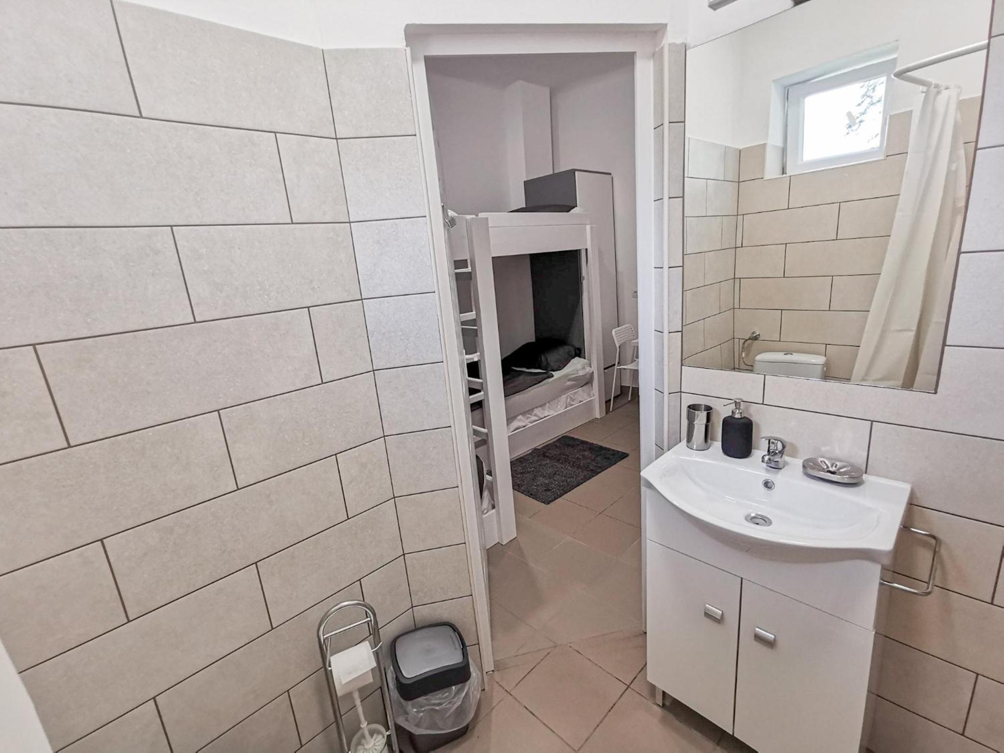 Apartment - Ground Floor photo 2