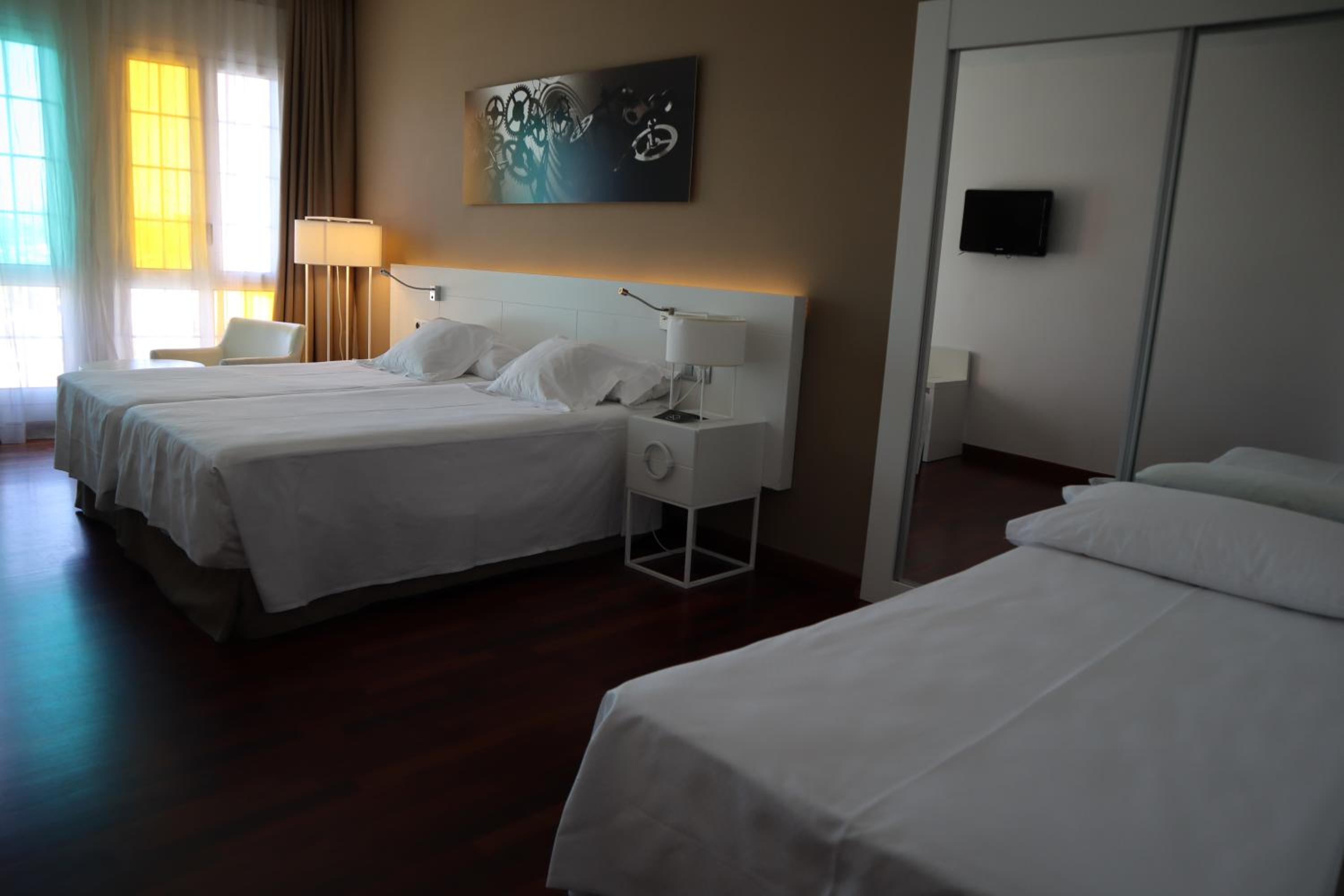 Triple Room - Photo 1