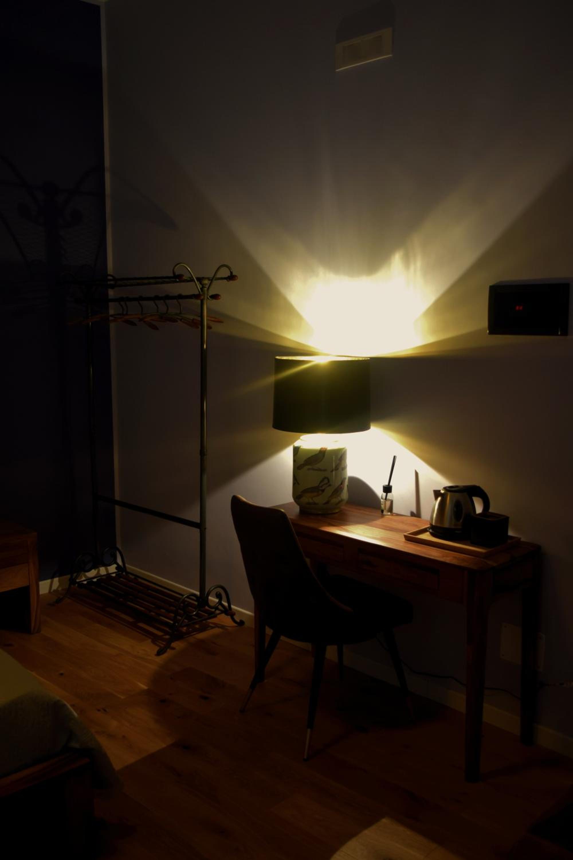 Superior King Room - Photo 2