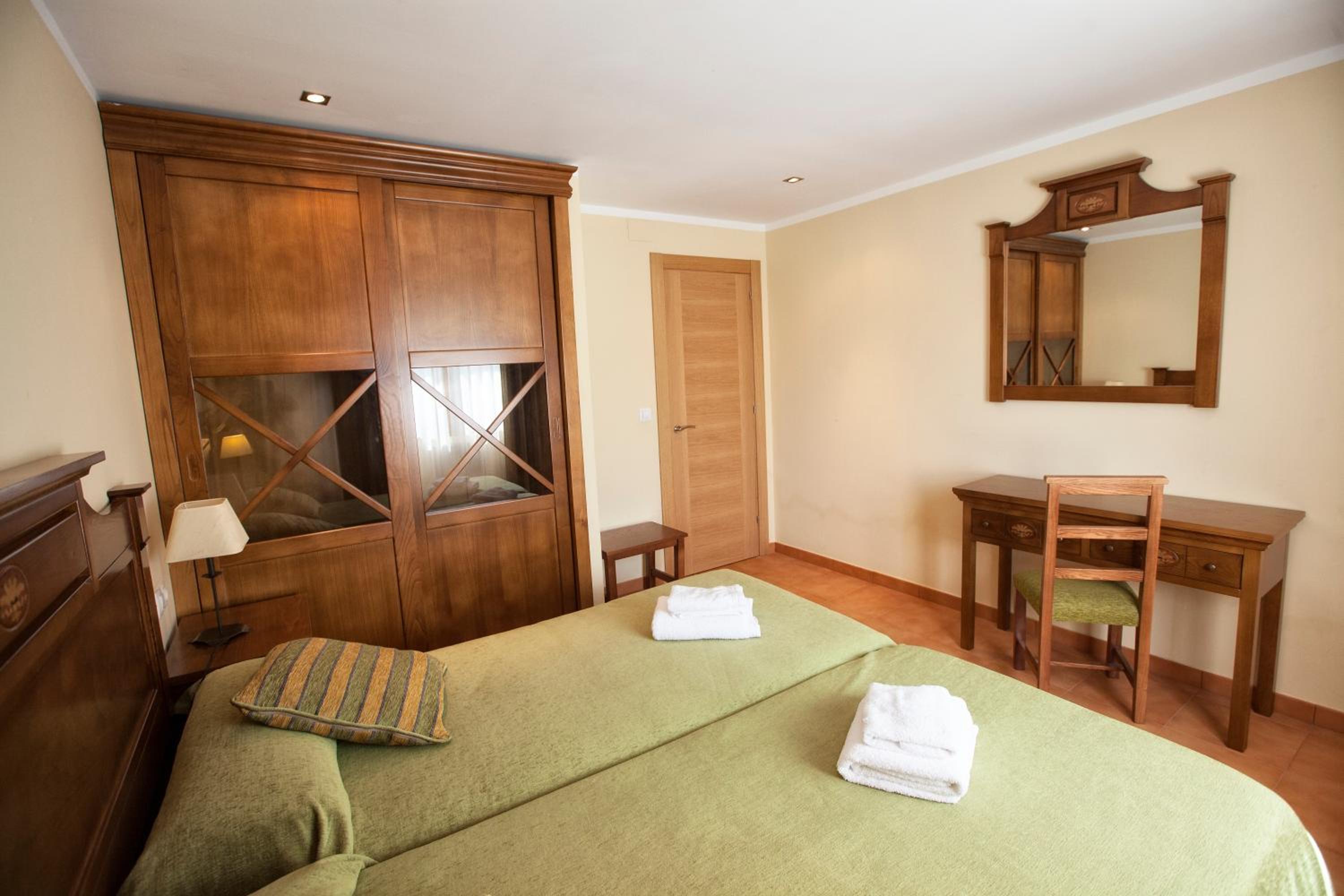 Three-Bedroom Apartment (6 Adults) photo 3
