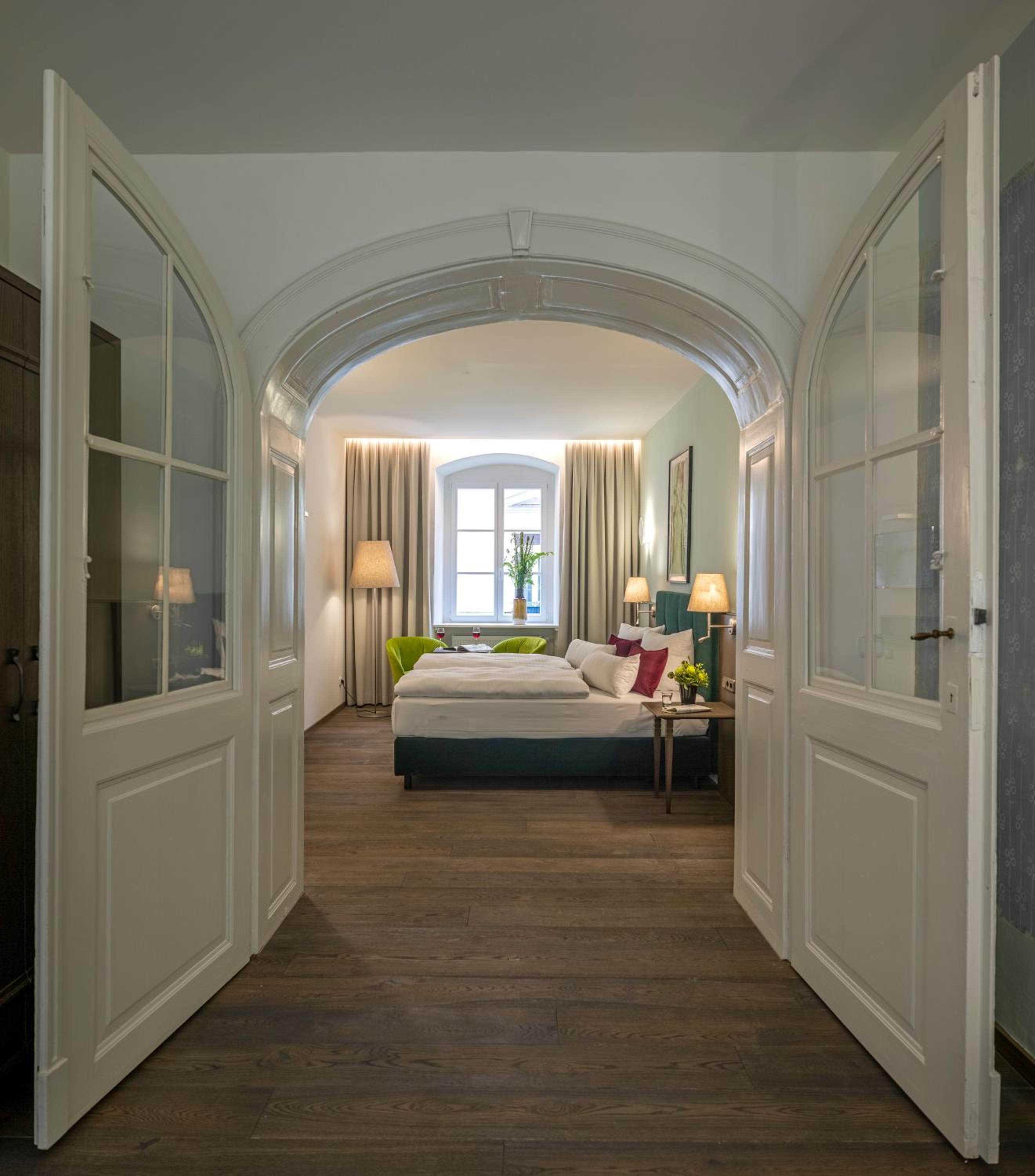 Junior Suite - Photo 6