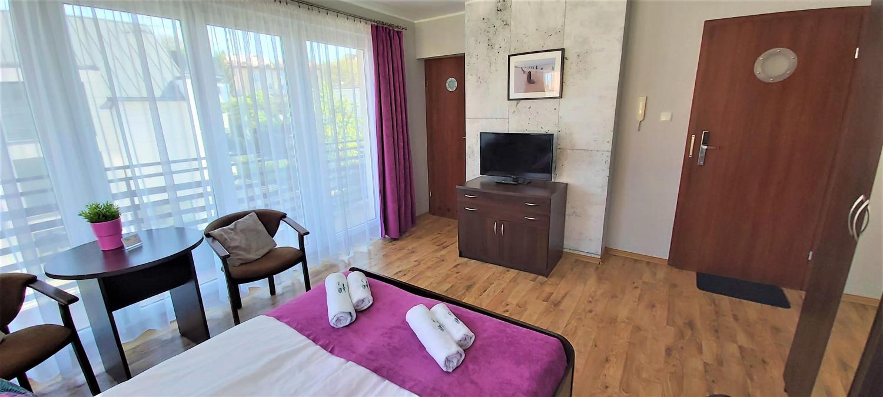 Triple Room - Photo 13