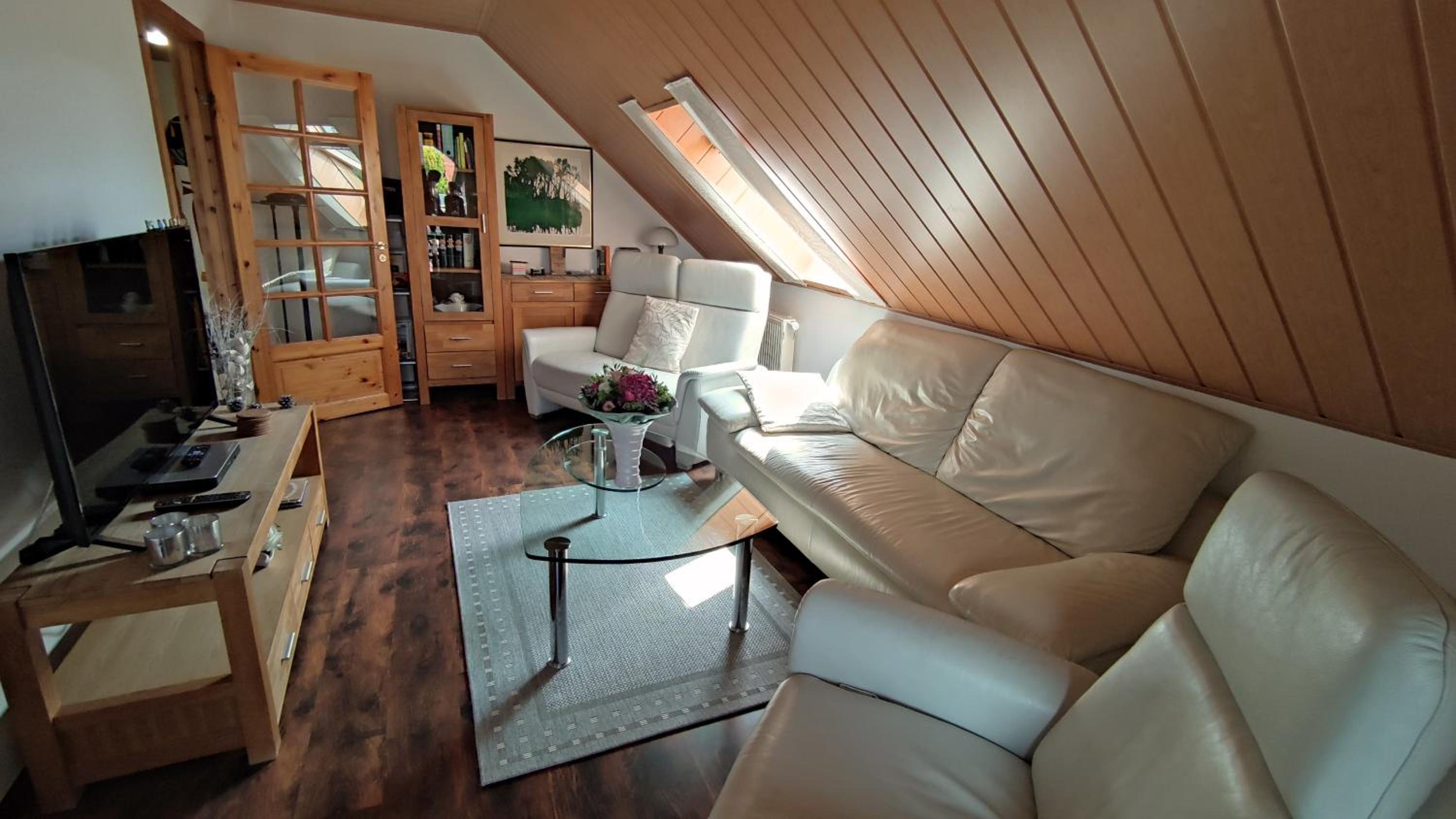 Two-Bedroom Apartment with Balcony - Photo 1