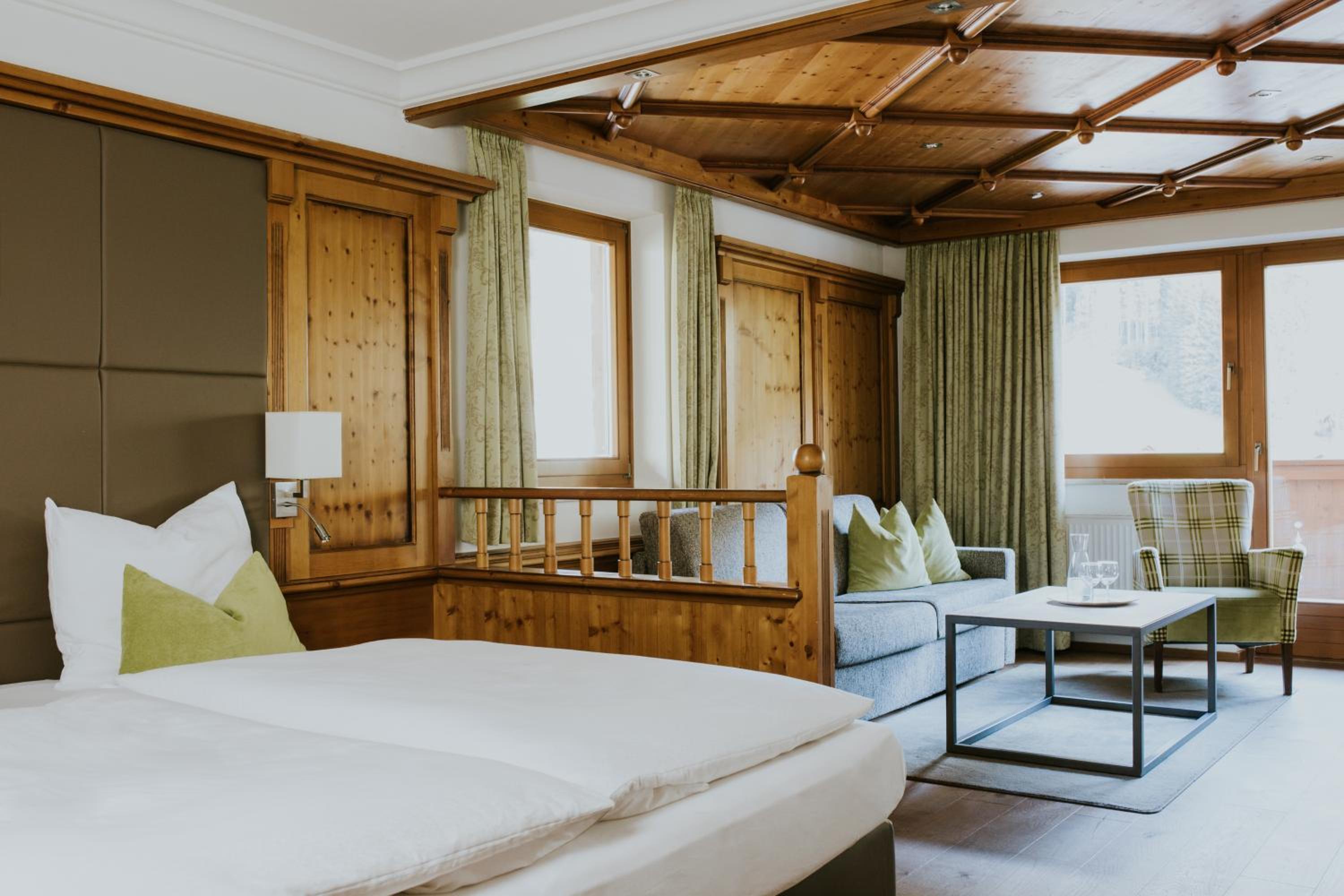 Junior Suite - Photo 1