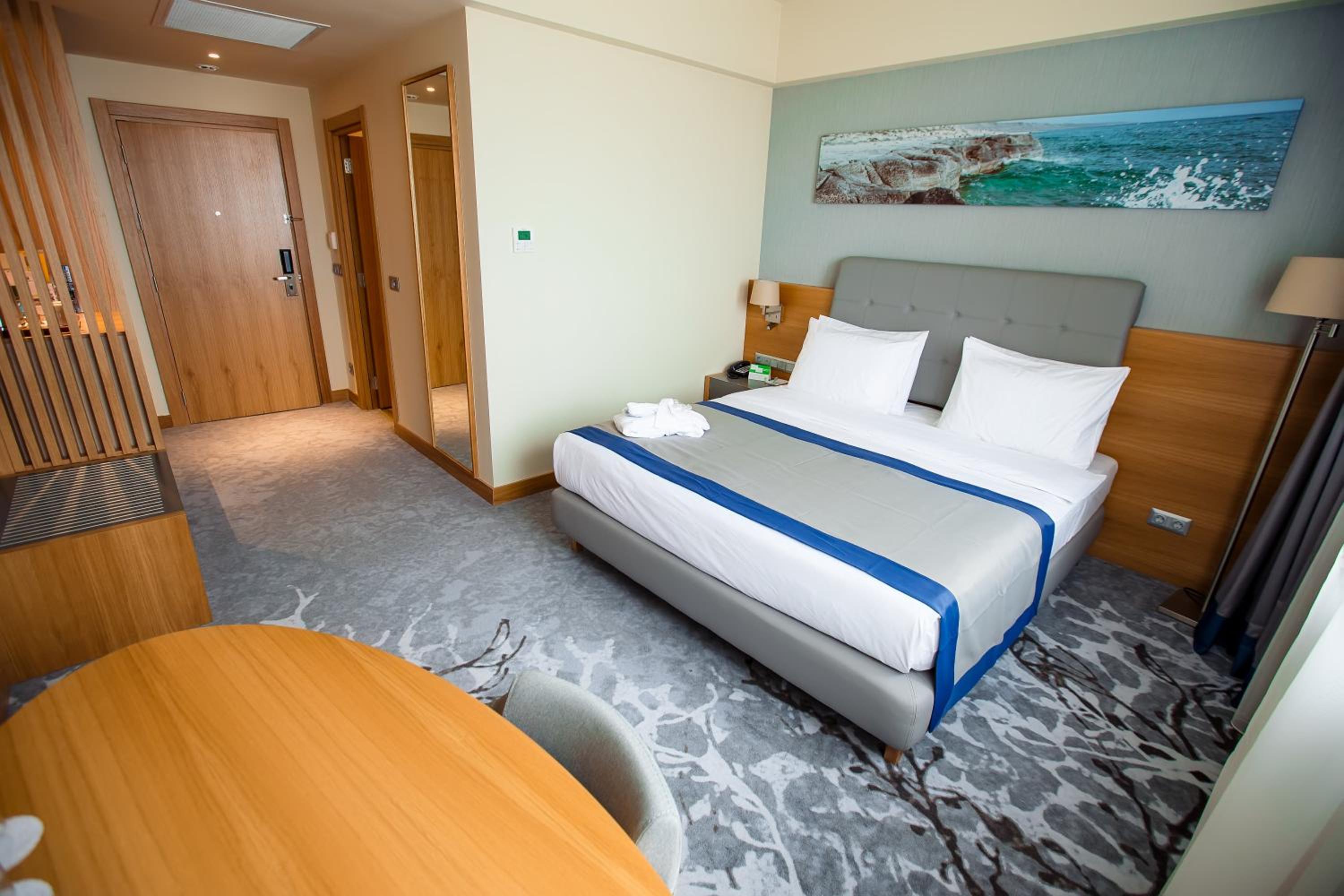 Standard Twin Room - Photo 14