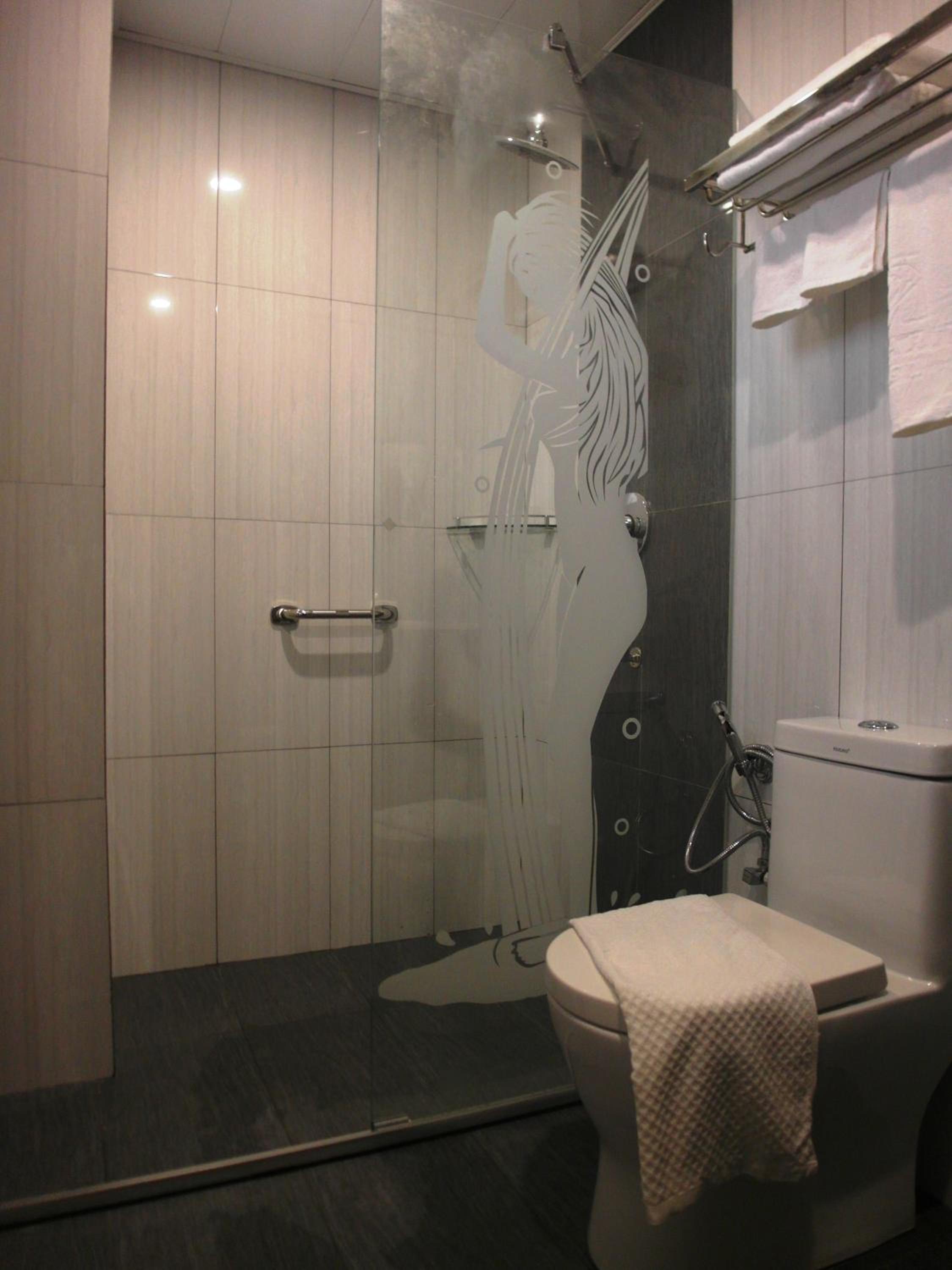 Deluxe Queen Room photo 2