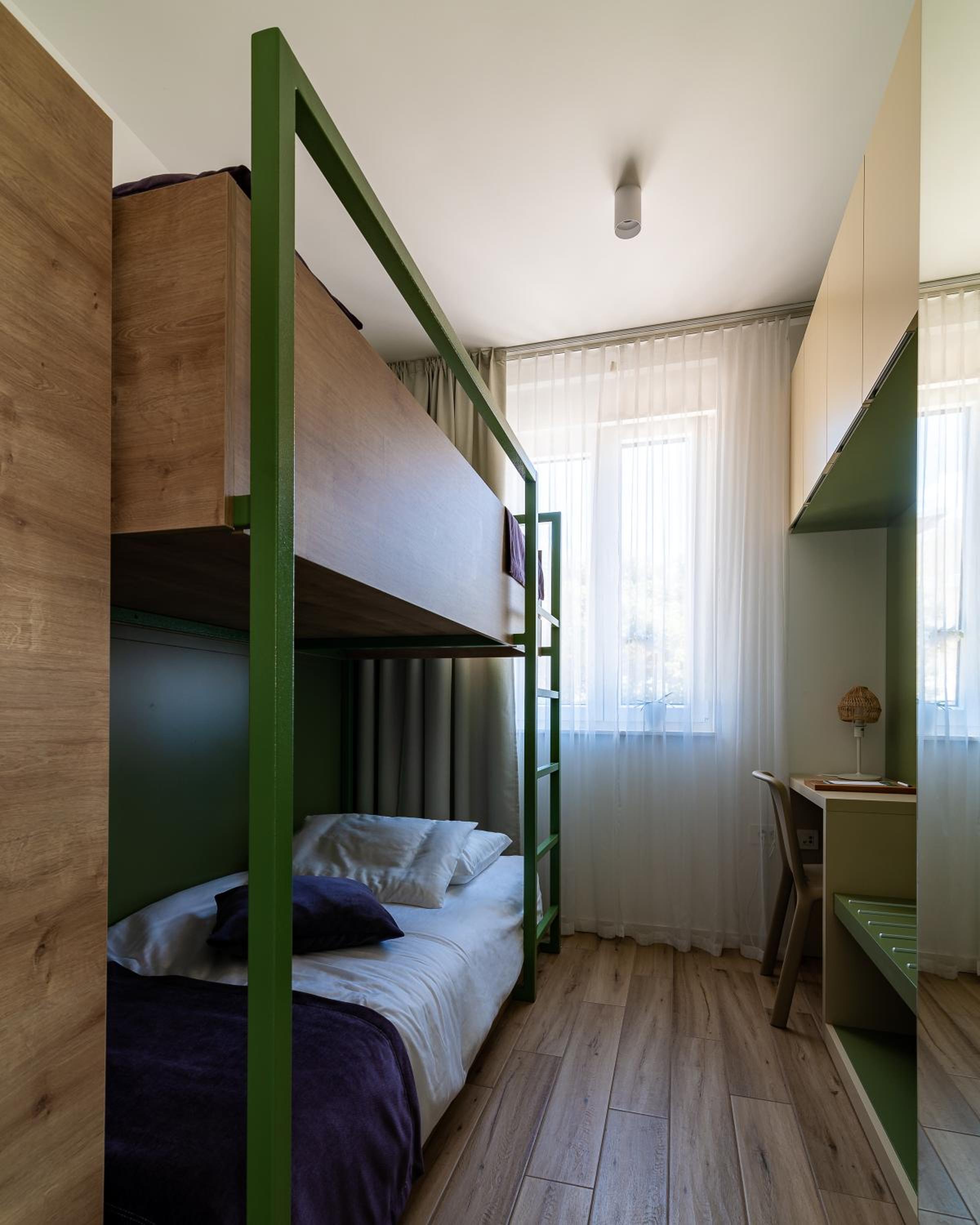 Apartment - Ground Floor - Photo 1