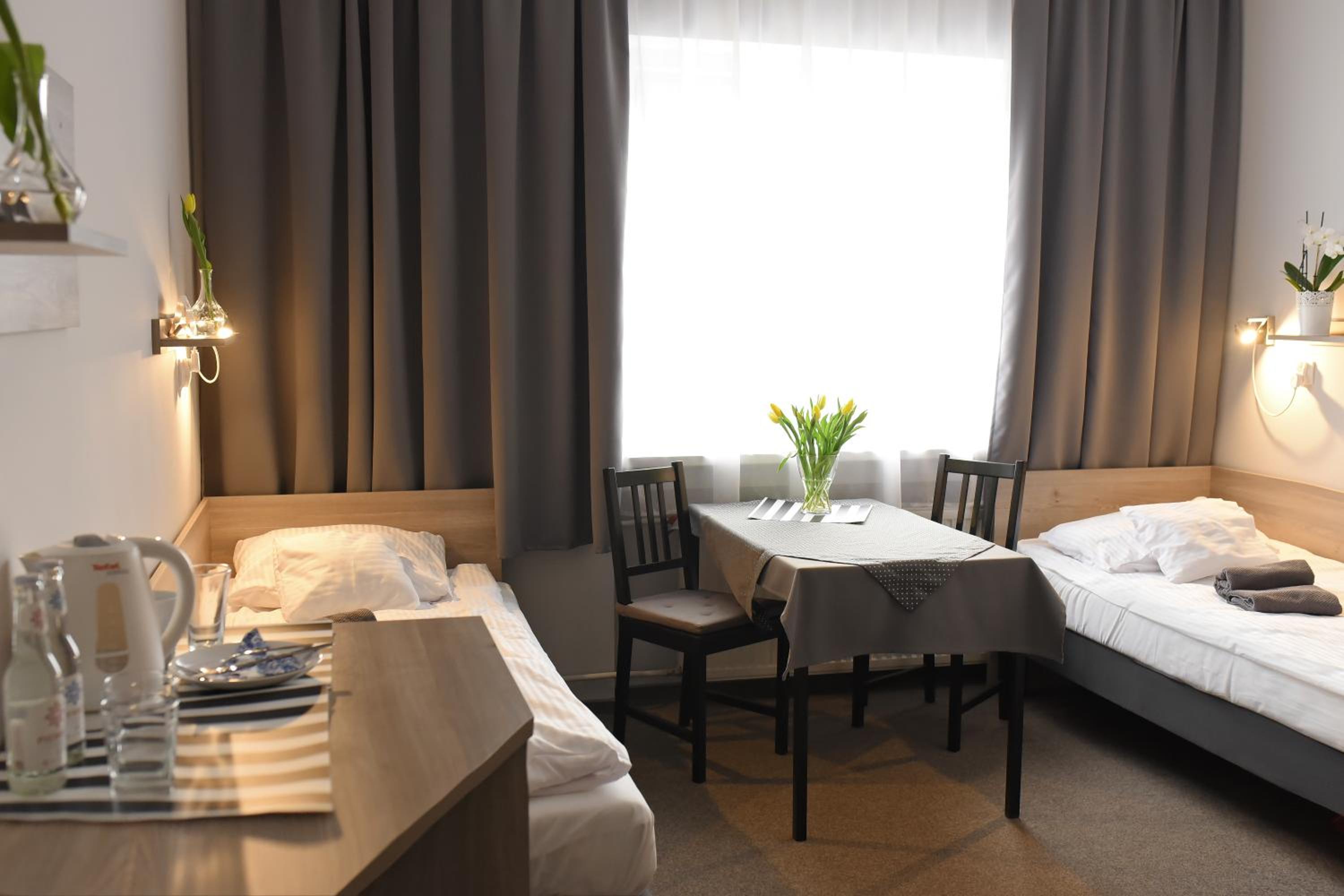 Double Room - Photo 3