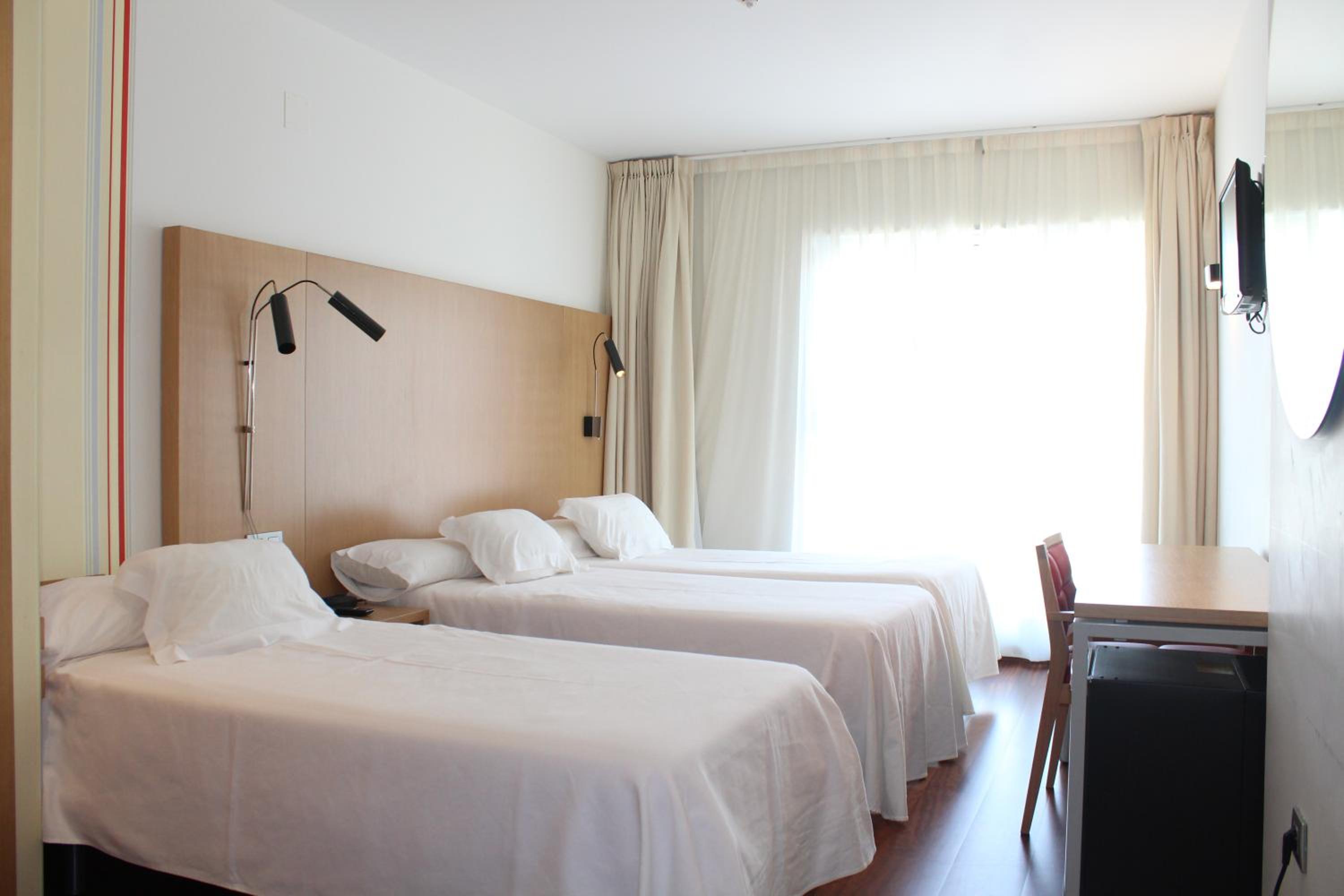 Habitación Doble con Cama Supletoria