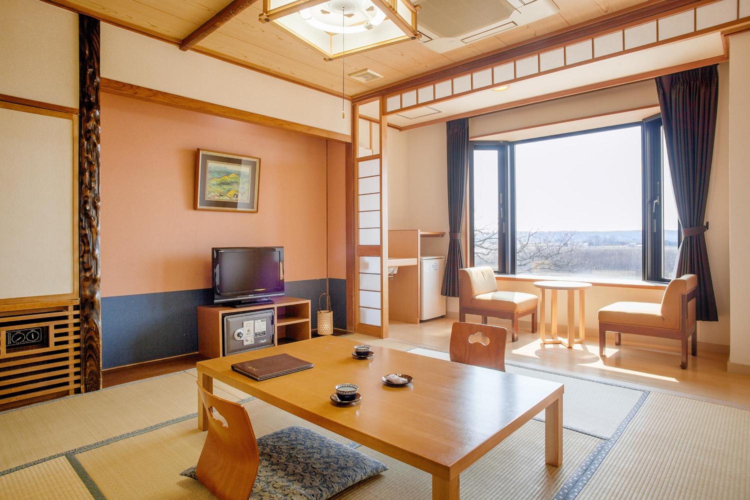 Japanese-Style Standard Room - River View