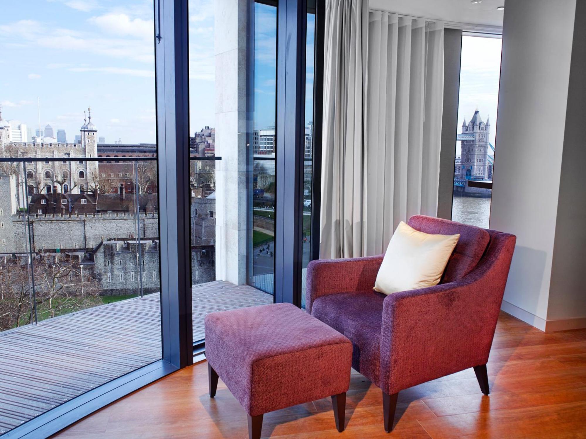Luxury Two-bedroom Apartment with Tower View thumbnail 5